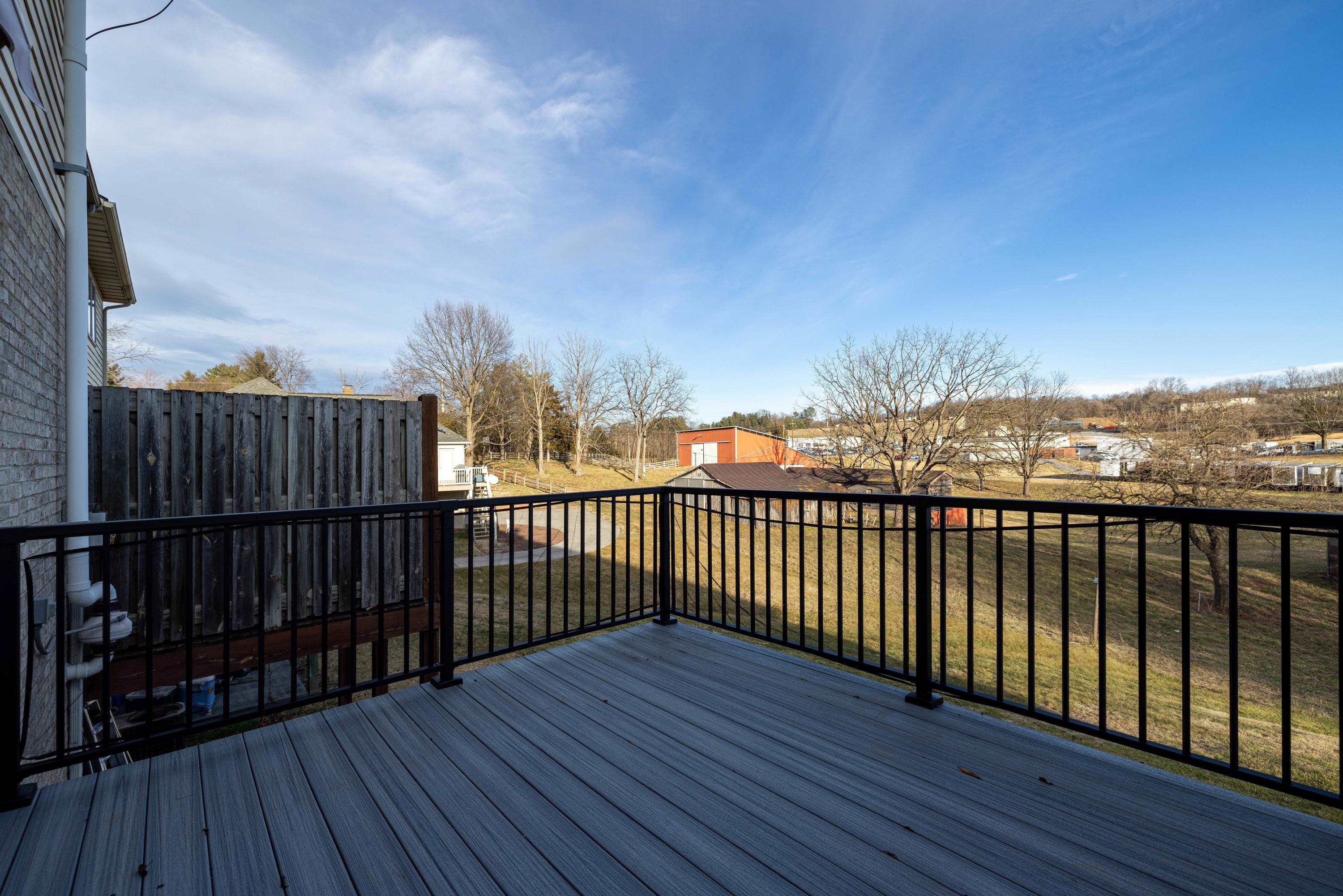 216 WALNUT DR, BROADWAY, Virginia 22815, 3 Bedrooms Bedrooms, ,2 BathroomsBathrooms,Residential,216 WALNUT DR,672533 MLS # 672533