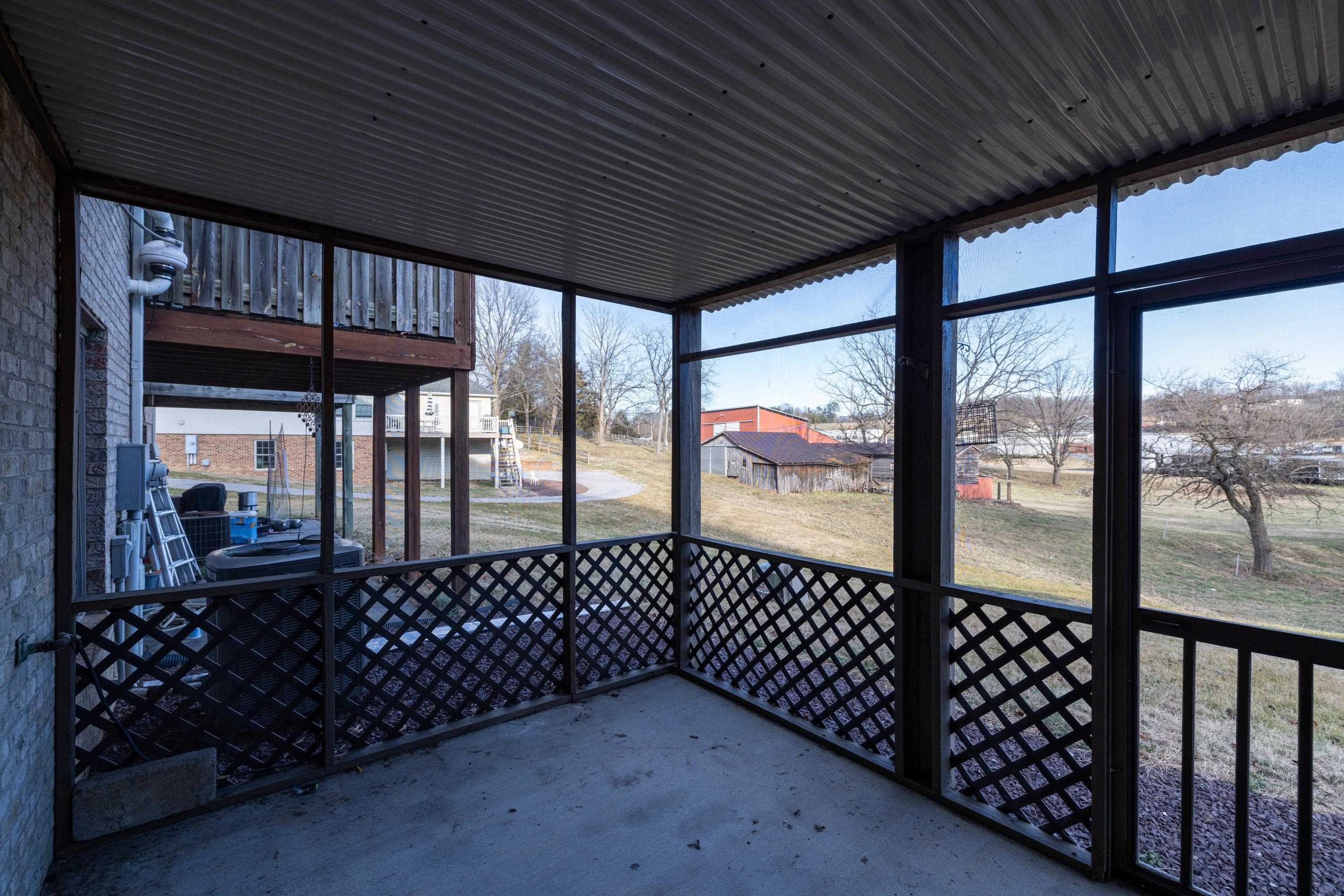 216 WALNUT DR, BROADWAY, Virginia 22815, 3 Bedrooms Bedrooms, ,2 BathroomsBathrooms,Residential,216 WALNUT DR,672533 MLS # 672533