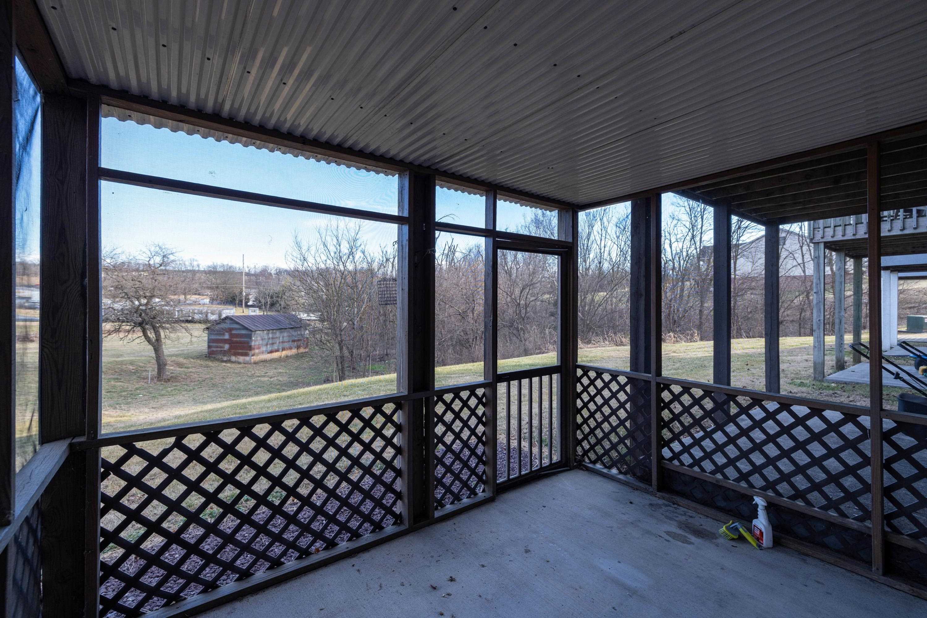 216 WALNUT DR, BROADWAY, Virginia 22815, 3 Bedrooms Bedrooms, ,2 BathroomsBathrooms,Residential,216 WALNUT DR,672533 MLS # 672533