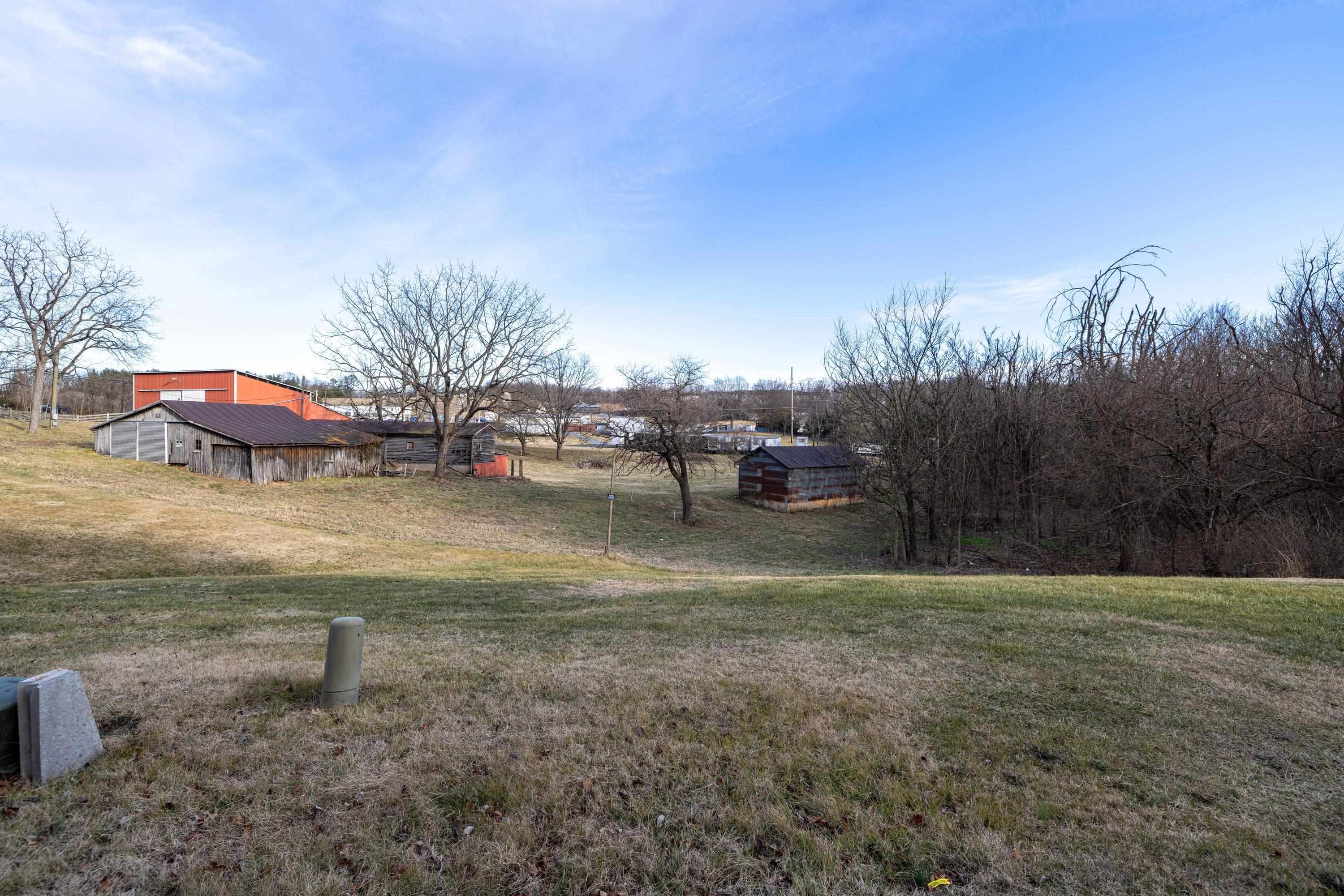 216 WALNUT DR, BROADWAY, Virginia 22815, 3 Bedrooms Bedrooms, ,2 BathroomsBathrooms,Residential,216 WALNUT DR,672533 MLS # 672533