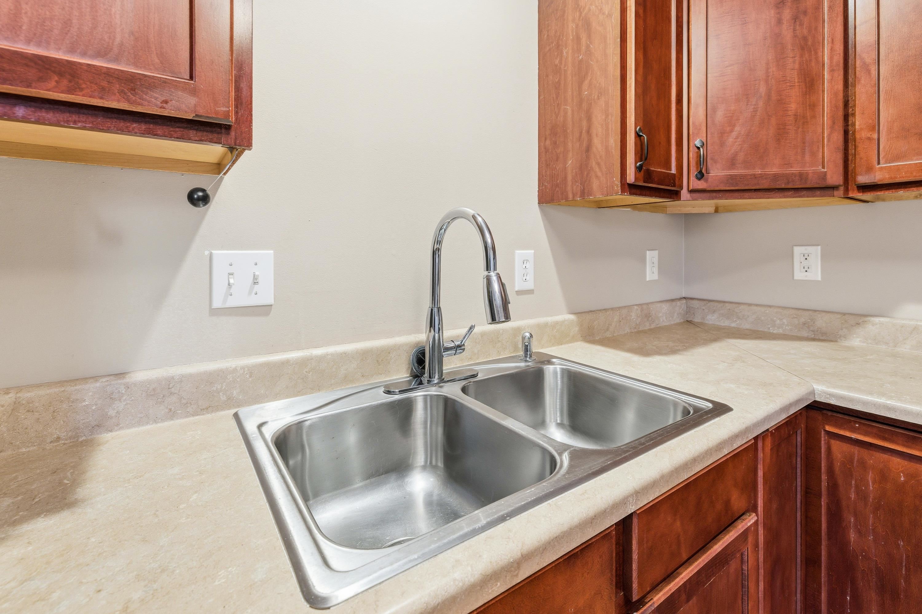 216 WALNUT DR, BROADWAY, Virginia 22815, 3 Bedrooms Bedrooms, ,2 BathroomsBathrooms,Residential,216 WALNUT DR,672533 MLS # 672533