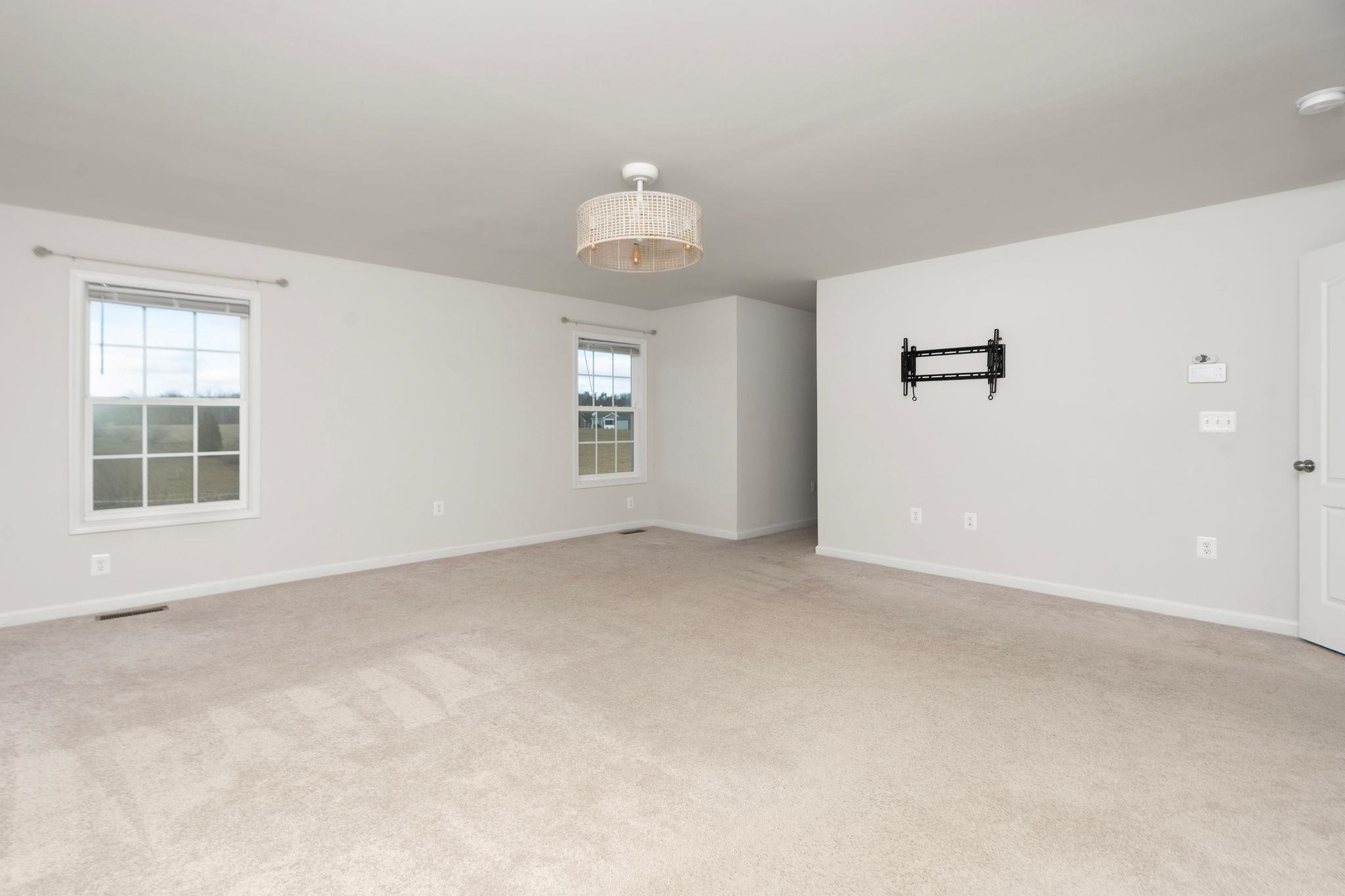 213 OAKBRIDGE DR, WAYNESBORO, Virginia 22980, 4 Bedrooms Bedrooms, ,2 BathroomsBathrooms,Residential,213 OAKBRIDGE DR,672534 MLS # 672534