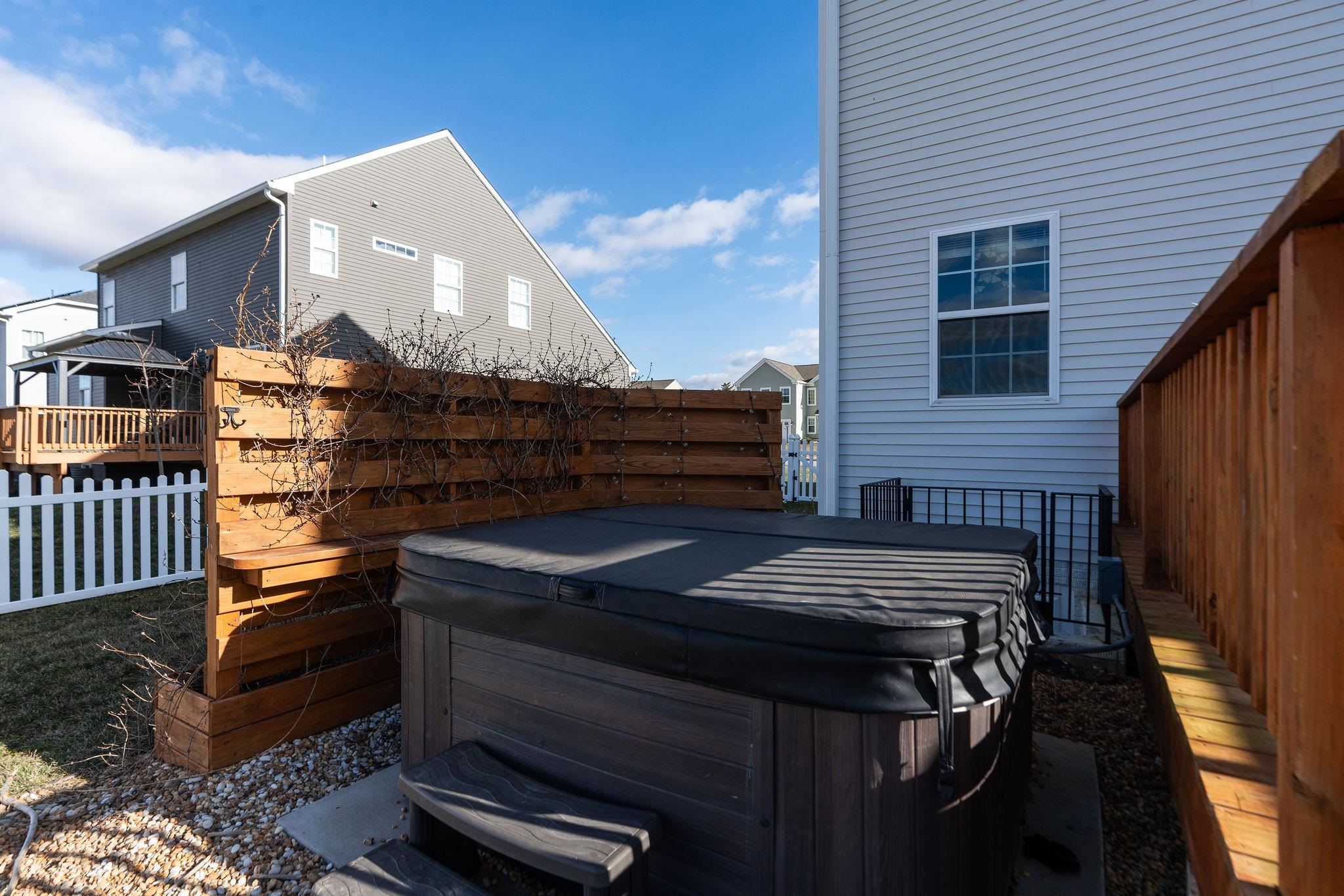 213 OAKBRIDGE DR, WAYNESBORO, Virginia 22980, 4 Bedrooms Bedrooms, ,2 BathroomsBathrooms,Residential,213 OAKBRIDGE DR,672534 MLS # 672534