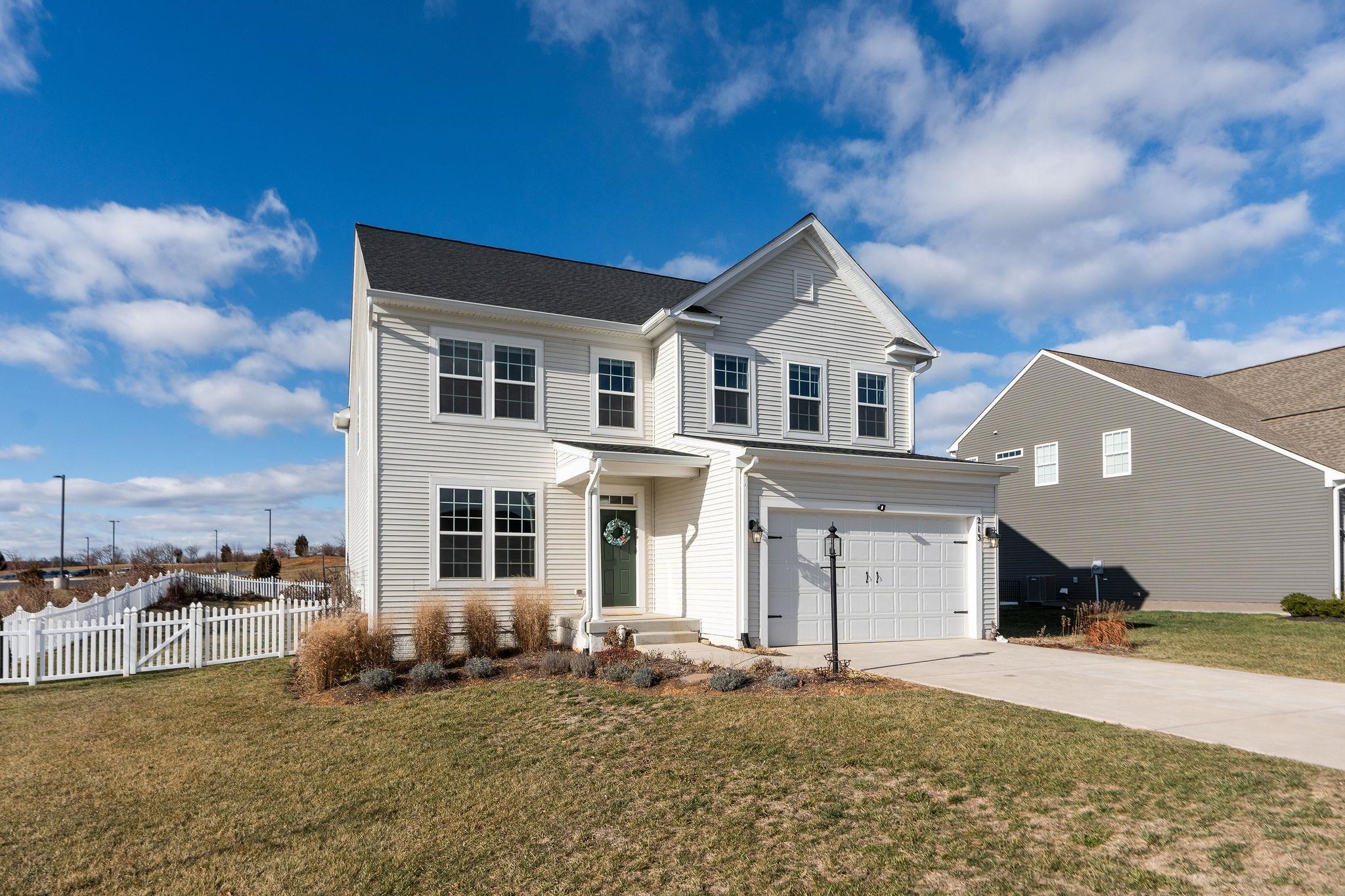 213 OAKBRIDGE DR, WAYNESBORO, Virginia 22980, 4 Bedrooms Bedrooms, ,2 BathroomsBathrooms,Residential,213 OAKBRIDGE DR,672534 MLS # 672534