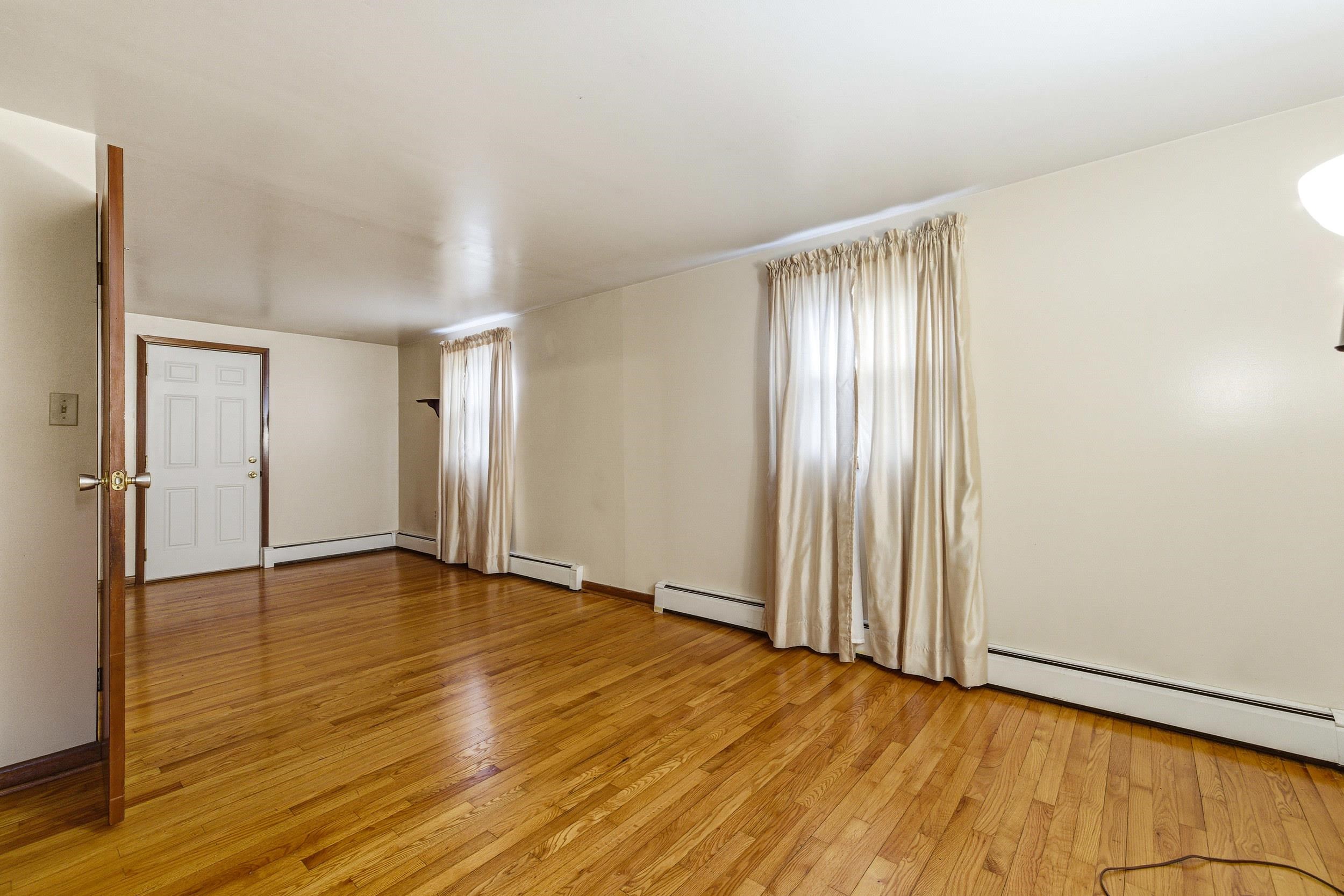 5009 MILL CREEK RD, LURAY, Virginia 22835, 2 Bedrooms Bedrooms, ,1 BathroomBathrooms,Residential,5009 MILL CREEK RD,672541 MLS # 672541