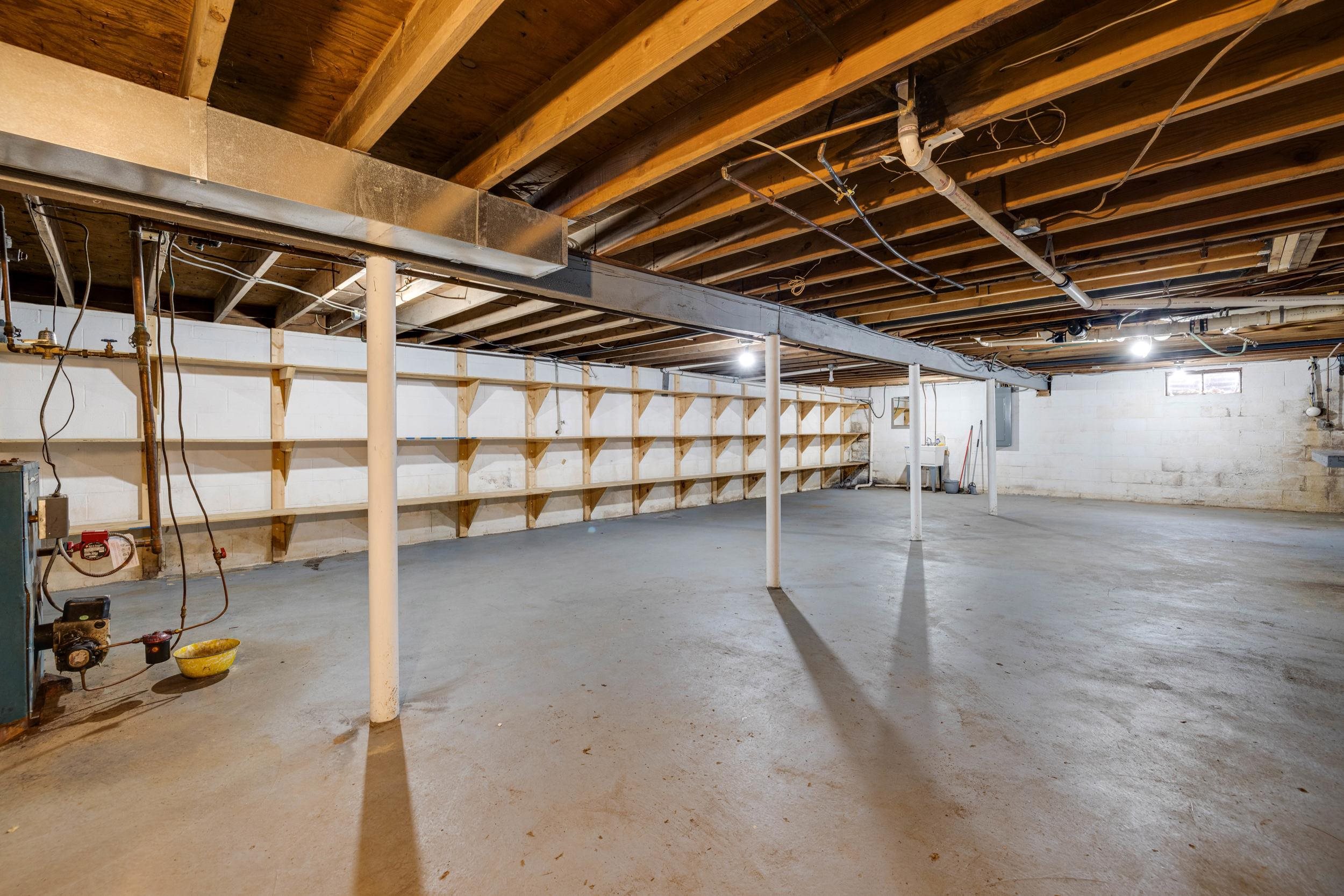 5009 MILL CREEK RD, LURAY, Virginia 22835, 2 Bedrooms Bedrooms, ,1 BathroomBathrooms,Residential,5009 MILL CREEK RD,672541 MLS # 672541