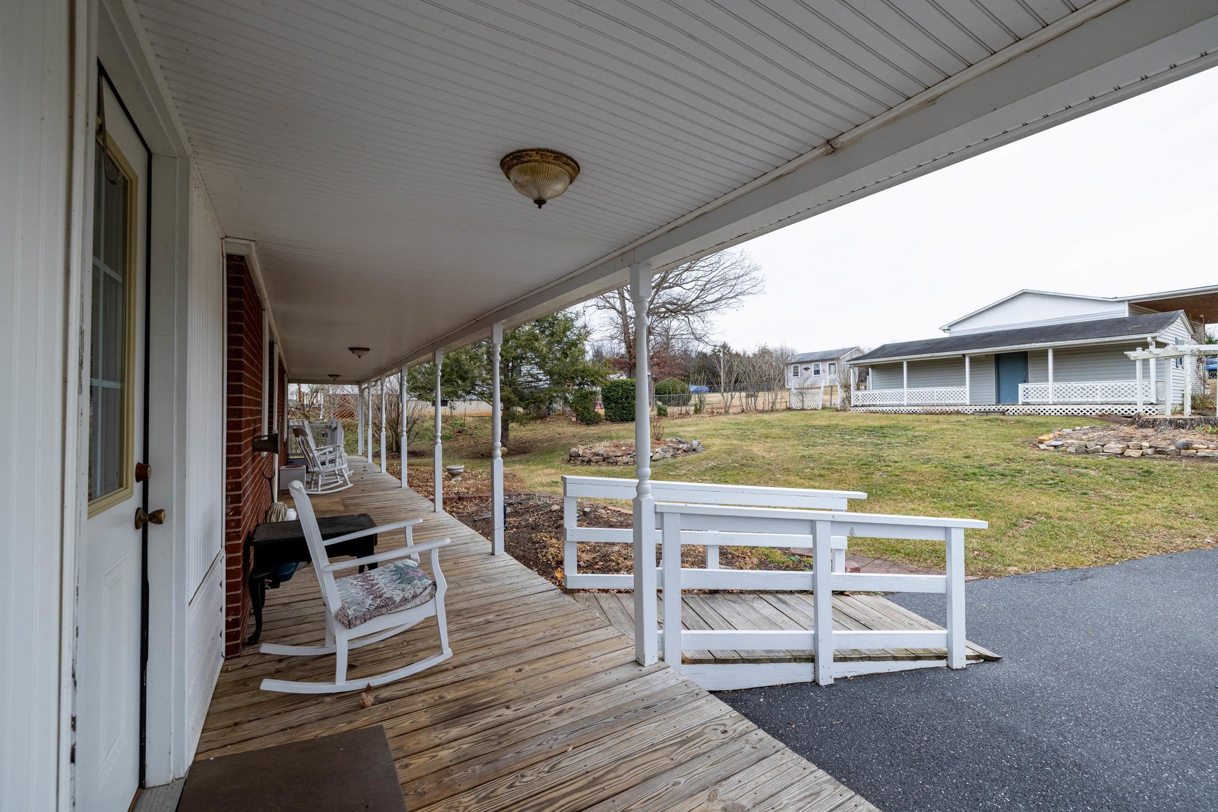 5009 MILL CREEK RD, LURAY, Virginia 22835, 2 Bedrooms Bedrooms, ,1 BathroomBathrooms,Residential,5009 MILL CREEK RD,672541 MLS # 672541