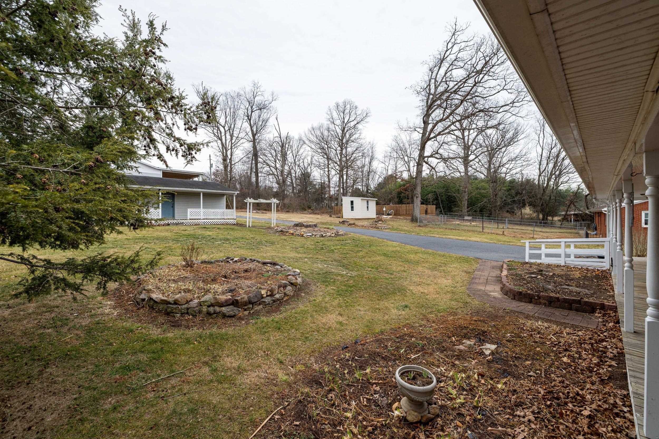 5009 MILL CREEK RD, LURAY, Virginia 22835, 2 Bedrooms Bedrooms, ,1 BathroomBathrooms,Residential,5009 MILL CREEK RD,672541 MLS # 672541