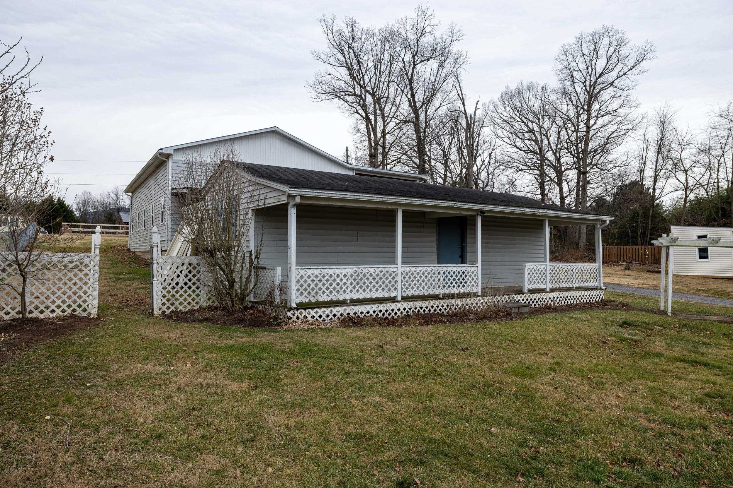 5009 MILL CREEK RD, LURAY, Virginia 22835, 2 Bedrooms Bedrooms, ,1 BathroomBathrooms,Residential,5009 MILL CREEK RD,672541 MLS # 672541