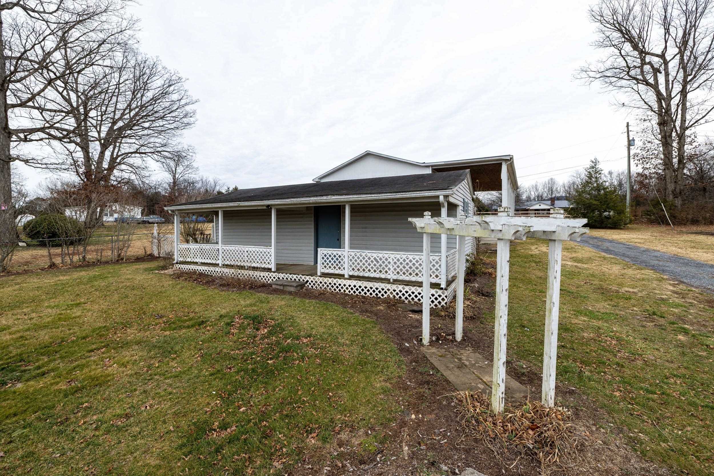 5009 MILL CREEK RD, LURAY, Virginia 22835, 2 Bedrooms Bedrooms, ,1 BathroomBathrooms,Residential,5009 MILL CREEK RD,672541 MLS # 672541