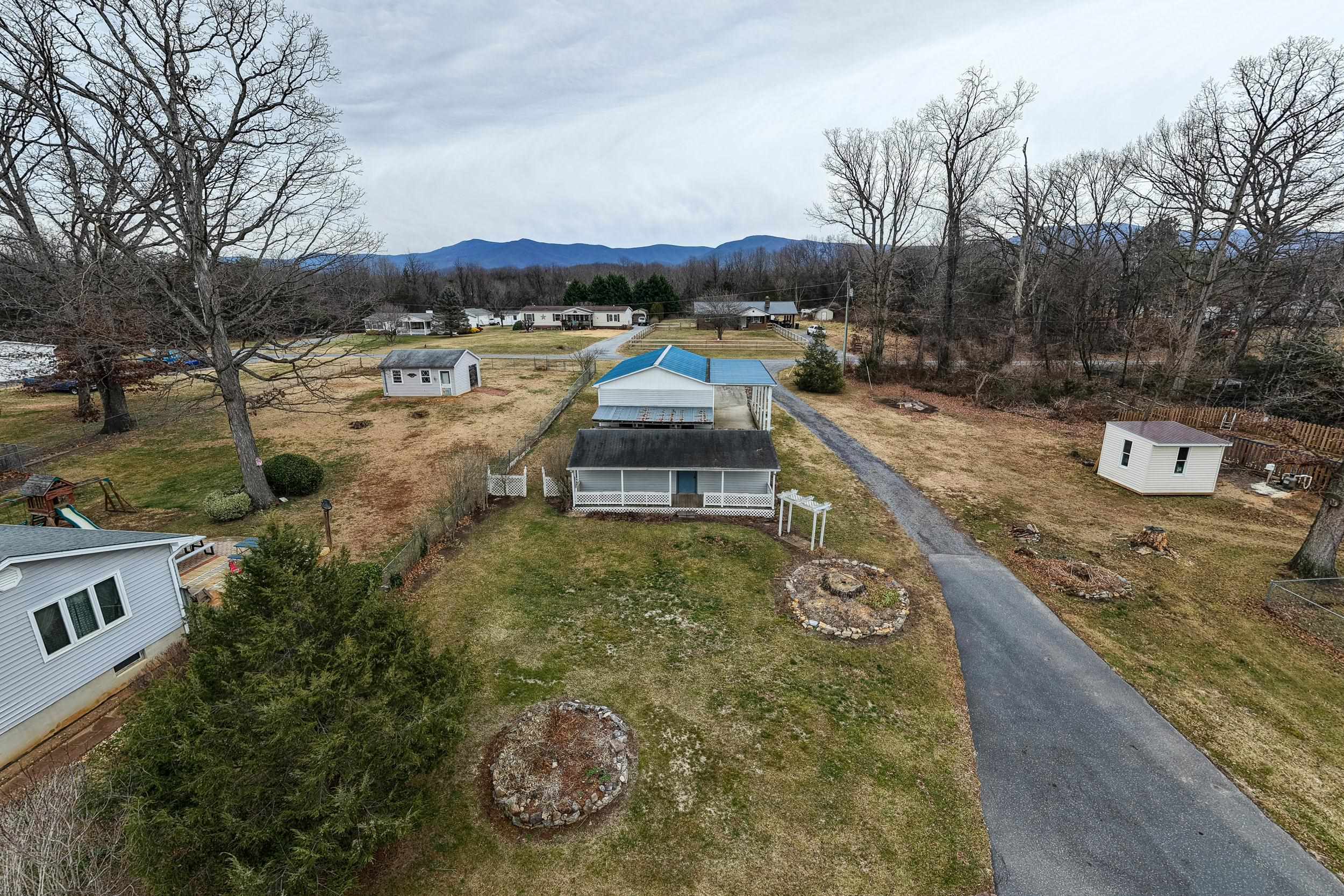 5009 MILL CREEK RD, LURAY, Virginia 22835, 2 Bedrooms Bedrooms, ,1 BathroomBathrooms,Residential,5009 MILL CREEK RD,672541 MLS # 672541