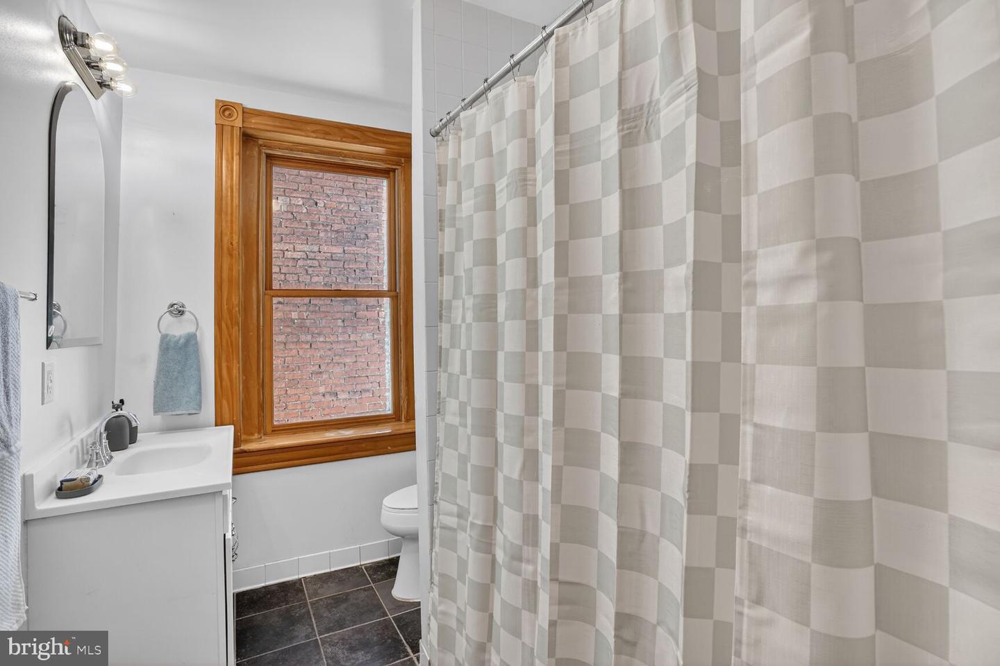 1634 R ST NW, WASHINGTON, District Of Columbia 20009, 3 Bedrooms Bedrooms, ,2 BathroomsBathrooms,Residential,For sale,1634 R ST NW,DCDC2232286 MLS # DCDC2232286