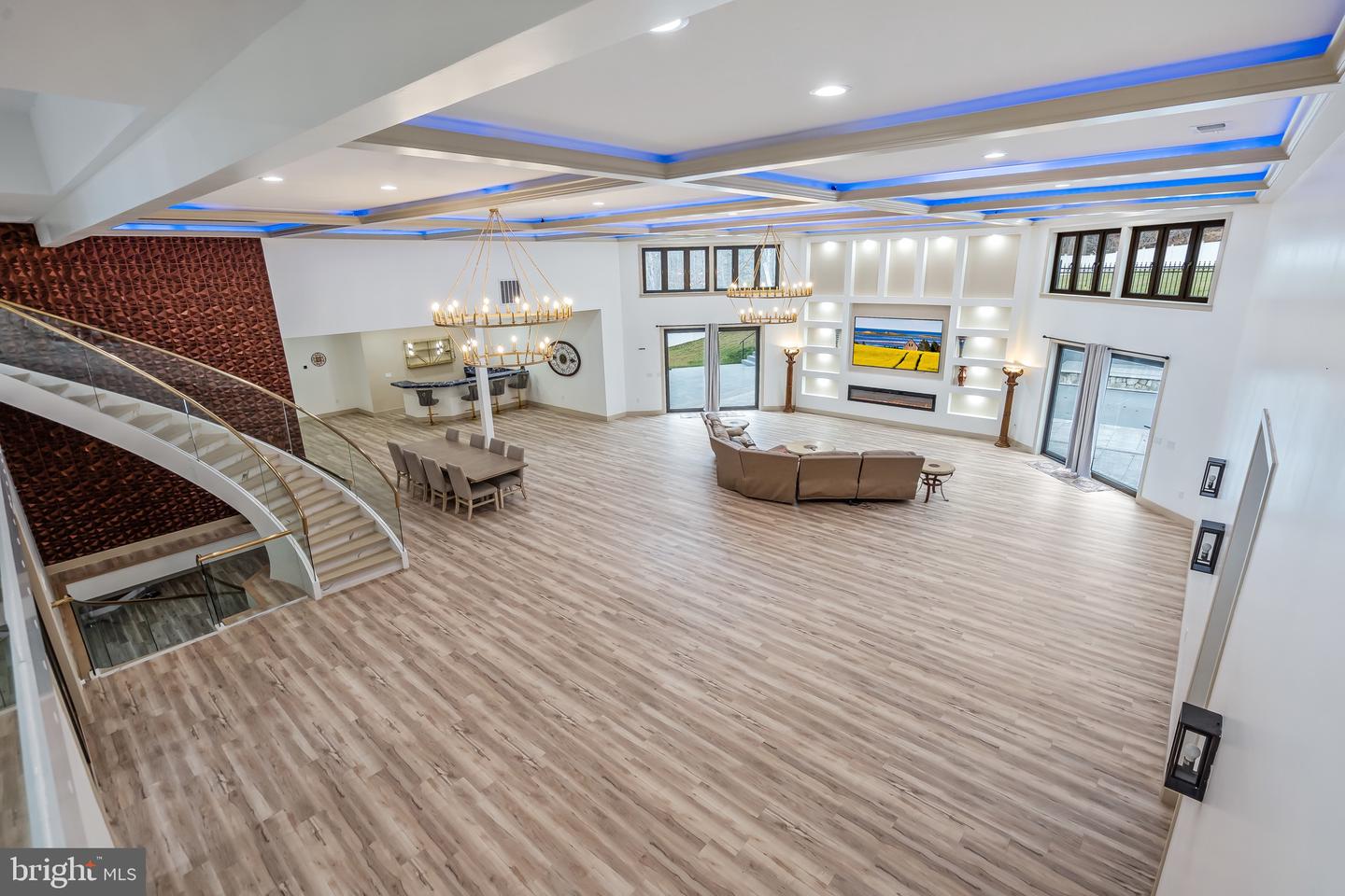 24035 NEW MOUNTAIN RD, ALDIE, Virginia 20105, 3 Bedrooms Bedrooms, ,2 BathroomsBathrooms,Residential,For sale,24035 NEW MOUNTAIN RD,VALO2111762 MLS # VALO2111762