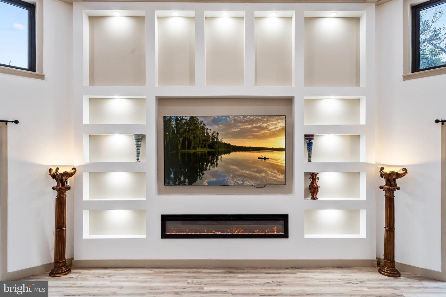 24035 NEW MOUNTAIN RD, ALDIE, Virginia 20105, 3 Bedrooms Bedrooms, ,2 BathroomsBathrooms,Residential,For sale,24035 NEW MOUNTAIN RD,VALO2111762 MLS # VALO2111762