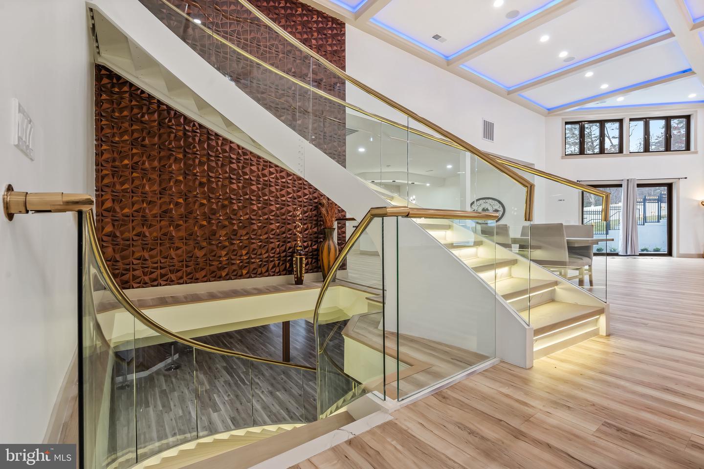 24035 NEW MOUNTAIN RD, ALDIE, Virginia 20105, 3 Bedrooms Bedrooms, ,2 BathroomsBathrooms,Residential,For sale,24035 NEW MOUNTAIN RD,VALO2111762 MLS # VALO2111762