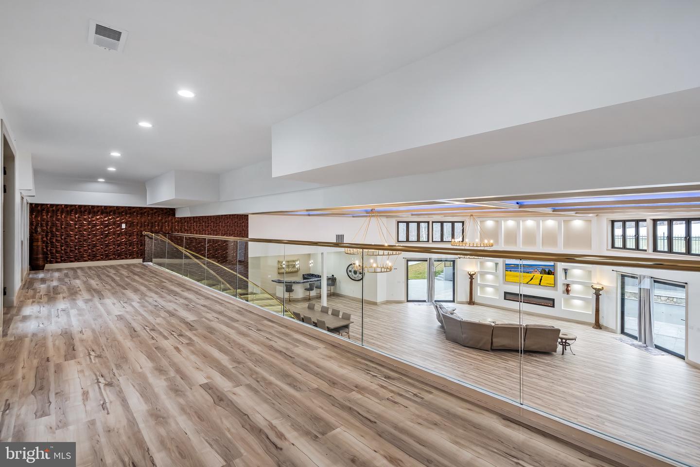 24035 NEW MOUNTAIN RD, ALDIE, Virginia 20105, 3 Bedrooms Bedrooms, ,2 BathroomsBathrooms,Residential,For sale,24035 NEW MOUNTAIN RD,VALO2111762 MLS # VALO2111762