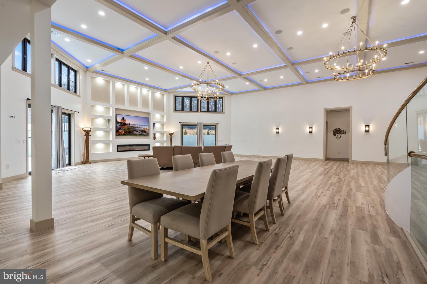 24035 NEW MOUNTAIN RD, ALDIE, Virginia 20105, 3 Bedrooms Bedrooms, ,2 BathroomsBathrooms,Residential,For sale,24035 NEW MOUNTAIN RD,VALO2111762 MLS # VALO2111762