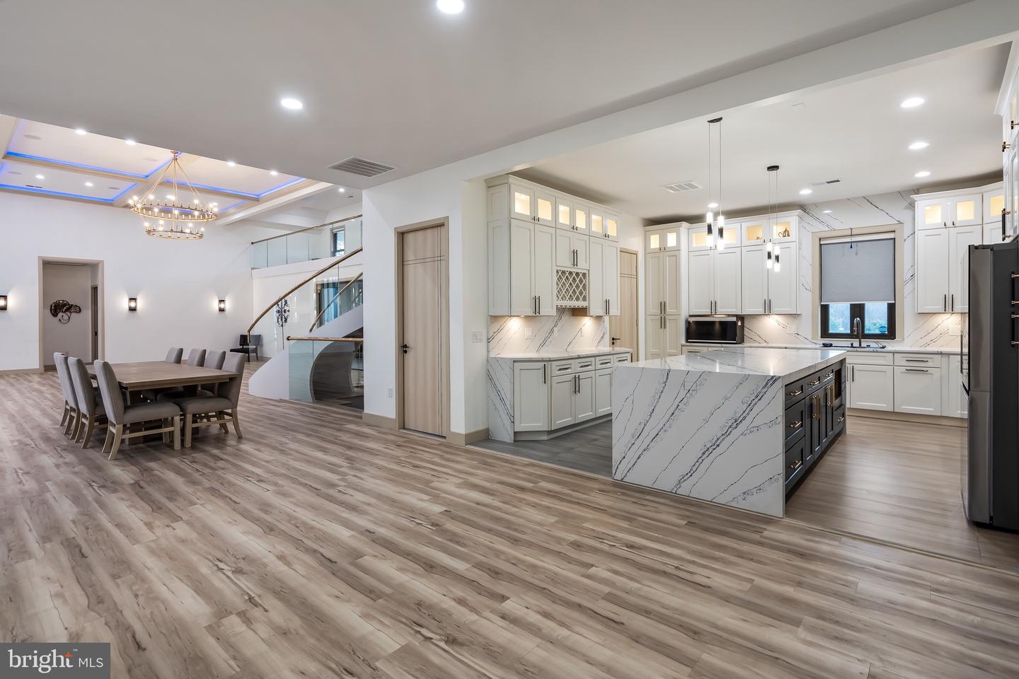 24035 NEW MOUNTAIN RD, ALDIE, Virginia 20105, 3 Bedrooms Bedrooms, ,2 BathroomsBathrooms,Residential,For sale,24035 NEW MOUNTAIN RD,VALO2111762 MLS # VALO2111762