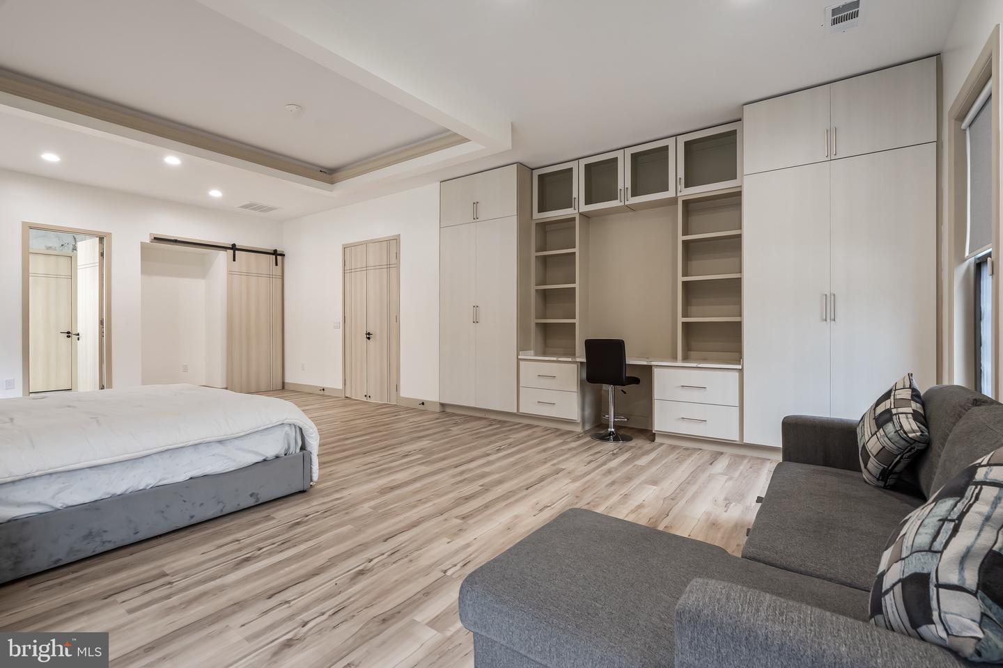 24035 NEW MOUNTAIN RD, ALDIE, Virginia 20105, 3 Bedrooms Bedrooms, ,2 BathroomsBathrooms,Residential,For sale,24035 NEW MOUNTAIN RD,VALO2111762 MLS # VALO2111762