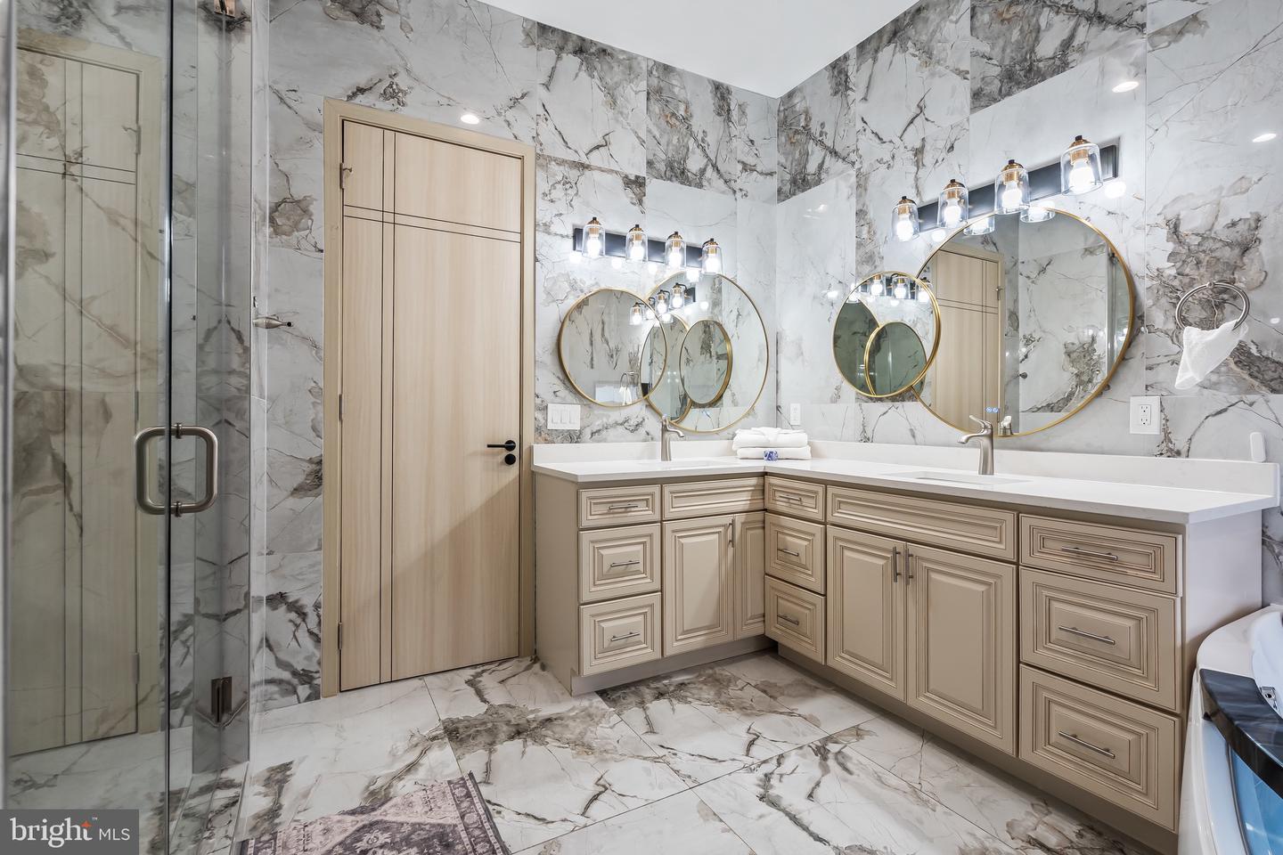 24035 NEW MOUNTAIN RD, ALDIE, Virginia 20105, 3 Bedrooms Bedrooms, ,2 BathroomsBathrooms,Residential,For sale,24035 NEW MOUNTAIN RD,VALO2111762 MLS # VALO2111762