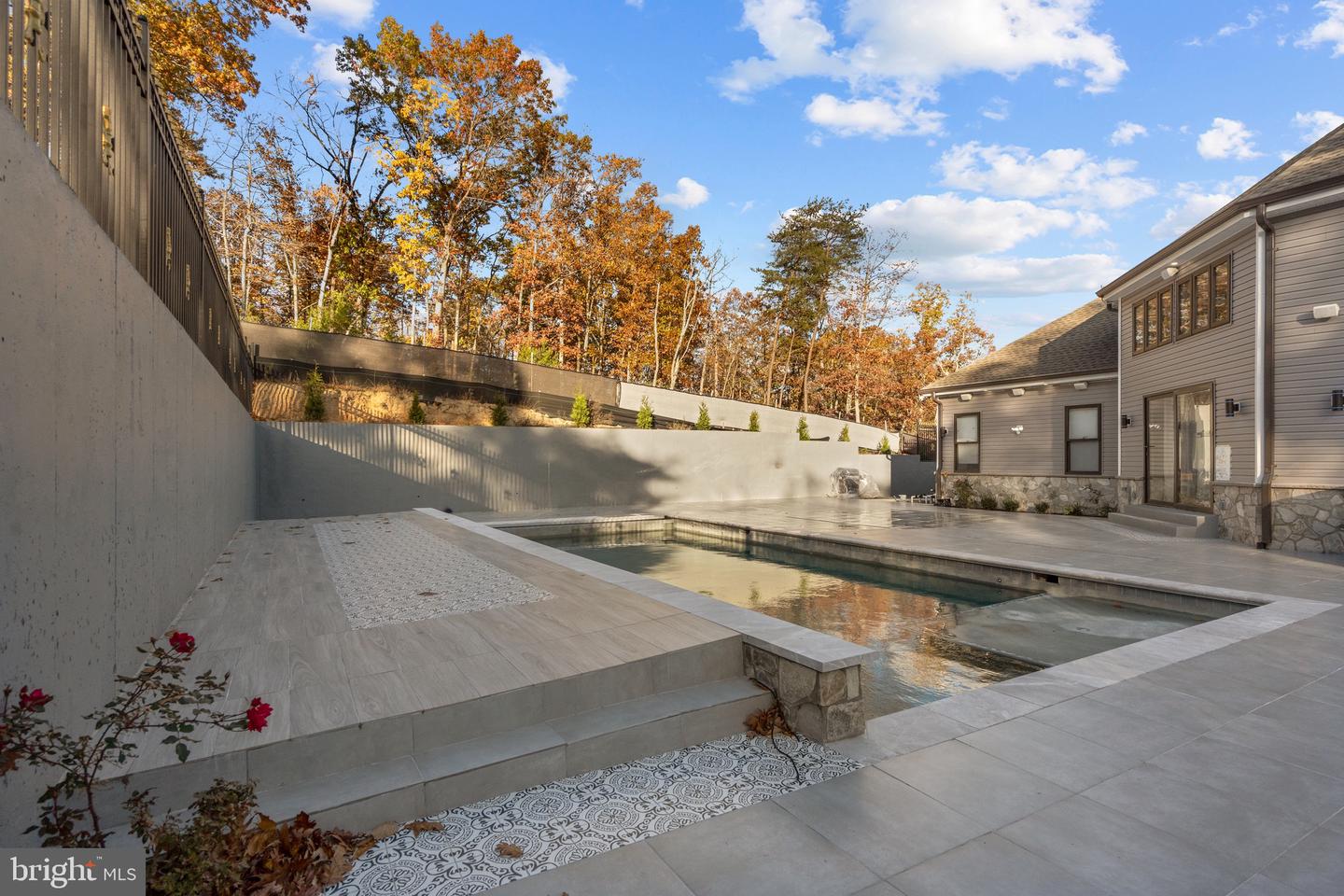 24035 NEW MOUNTAIN RD, ALDIE, Virginia 20105, 3 Bedrooms Bedrooms, ,2 BathroomsBathrooms,Residential,For sale,24035 NEW MOUNTAIN RD,VALO2111762 MLS # VALO2111762