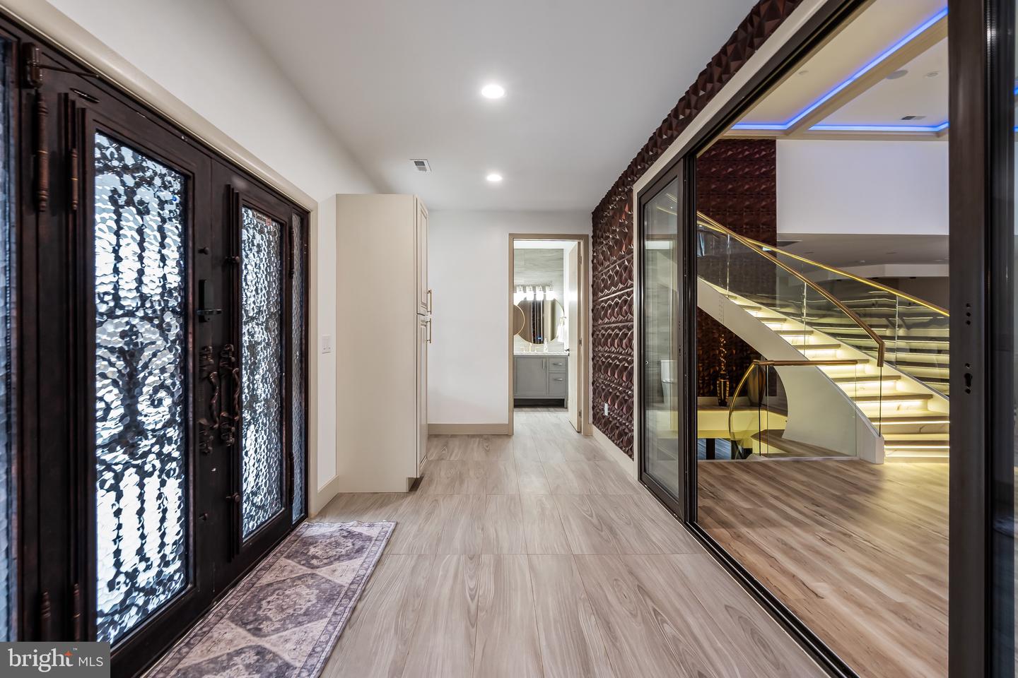 24035 NEW MOUNTAIN RD, ALDIE, Virginia 20105, 3 Bedrooms Bedrooms, ,2 BathroomsBathrooms,Residential,For sale,24035 NEW MOUNTAIN RD,VALO2111762 MLS # VALO2111762