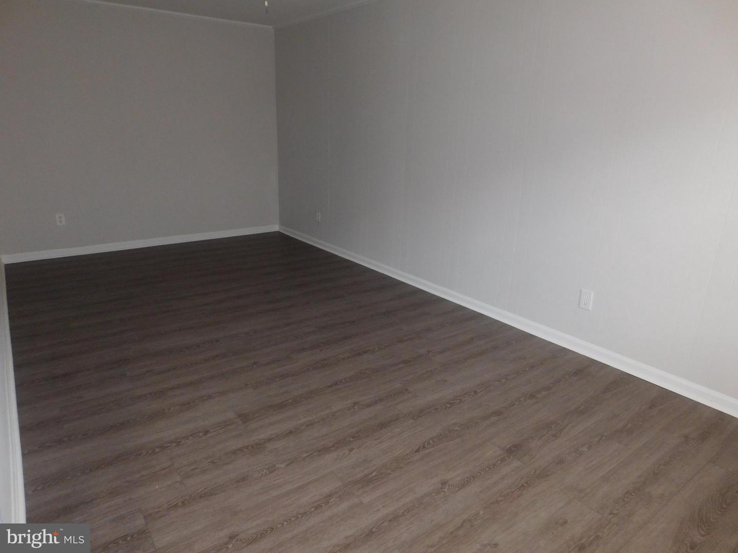 9681 HAGEL CIR #36/E, LORTON, Virginia 22079, 2 Bedrooms Bedrooms, ,1 BathroomBathrooms,Residential,For sale,9681 HAGEL CIR #36/E,VAFX2281642 MLS # VAFX2281642