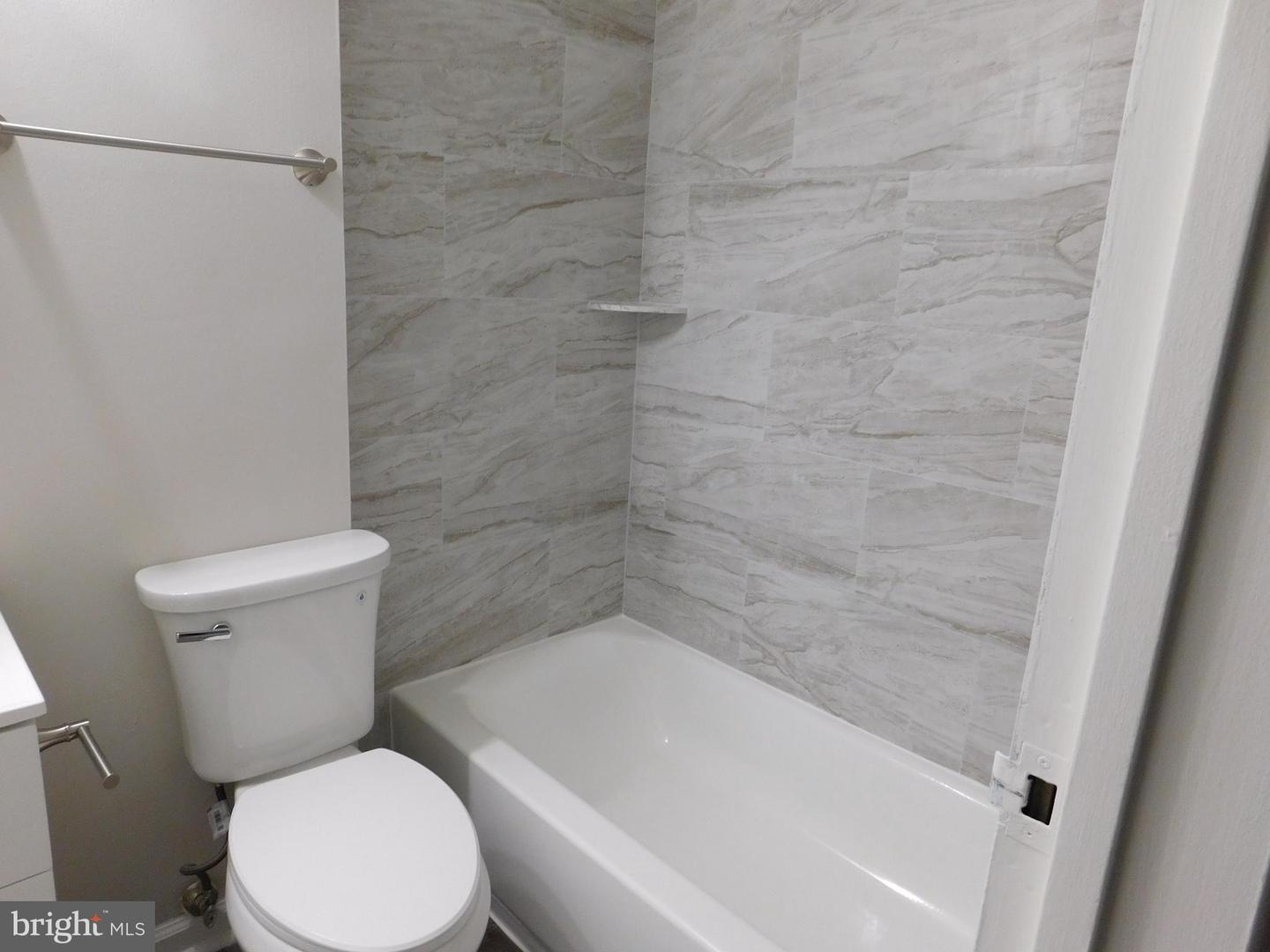 9681 HAGEL CIR #36/E, LORTON, Virginia 22079, 2 Bedrooms Bedrooms, ,1 BathroomBathrooms,Residential,For sale,9681 HAGEL CIR #36/E,VAFX2281642 MLS # VAFX2281642