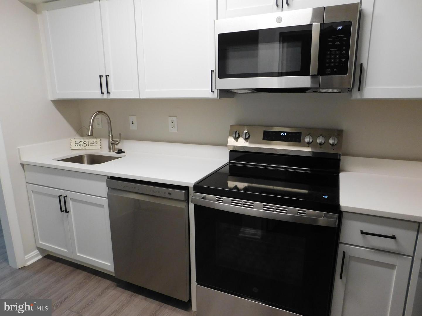 9681 HAGEL CIR #36/E, LORTON, Virginia 22079, 2 Bedrooms Bedrooms, ,1 BathroomBathrooms,Residential,For sale,9681 HAGEL CIR #36/E,VAFX2281642 MLS # VAFX2281642