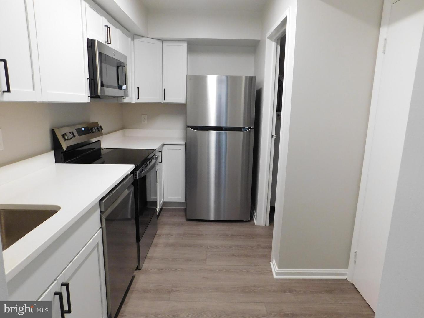 9681 HAGEL CIR #36/E, LORTON, Virginia 22079, 2 Bedrooms Bedrooms, ,1 BathroomBathrooms,Residential,For sale,9681 HAGEL CIR #36/E,VAFX2281642 MLS # VAFX2281642