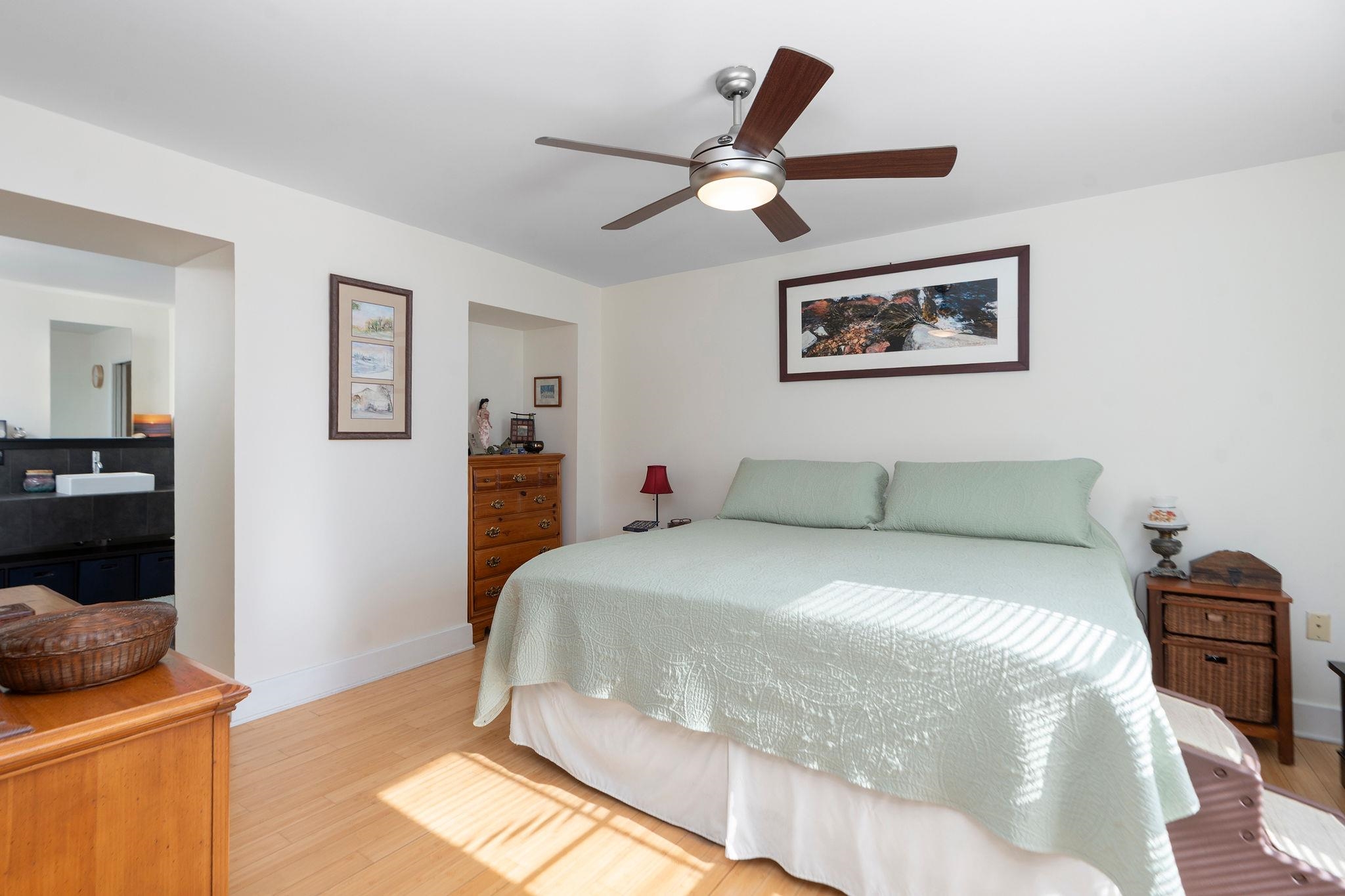 309 W BEVERLEY ST, STAUNTON, Virginia 24401, 3 Bedrooms Bedrooms, ,3 BathroomsBathrooms,Residential,309 W BEVERLEY ST,672546 MLS # 672546