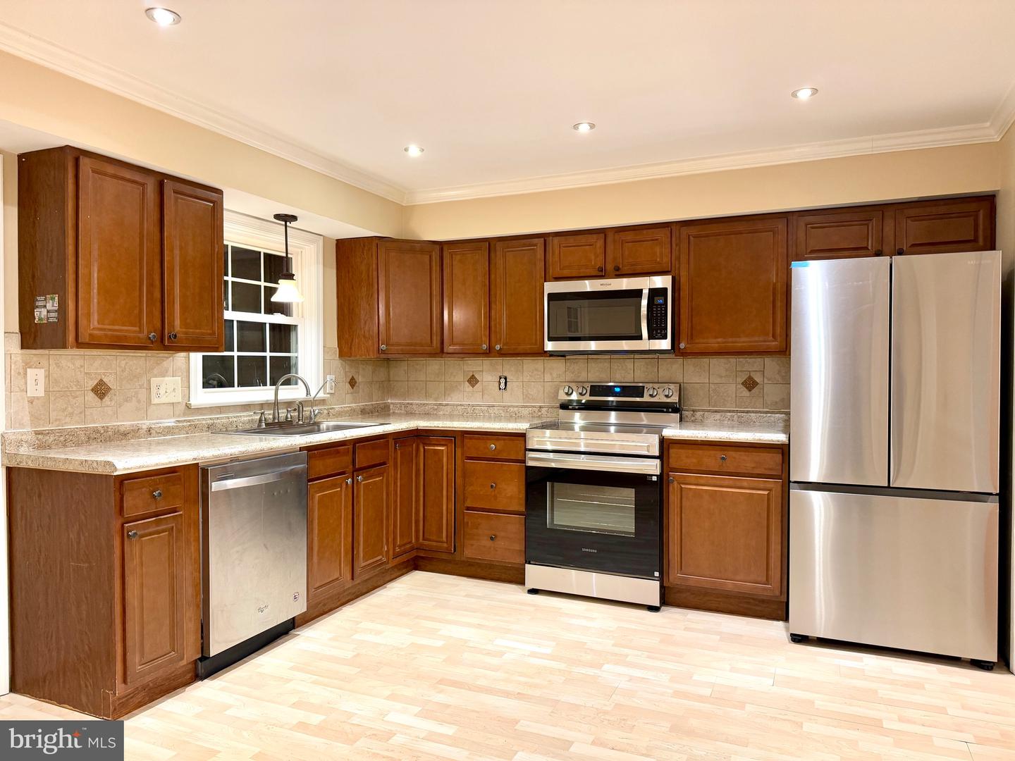 14204 SAINT CLAIR DR, GAINESVILLE, Virginia 20155, 5 Bedrooms Bedrooms, ,3 BathroomsBathrooms,Residential,For sale,14204 SAINT CLAIR DR,VAPW2109058 MLS # VAPW2109058