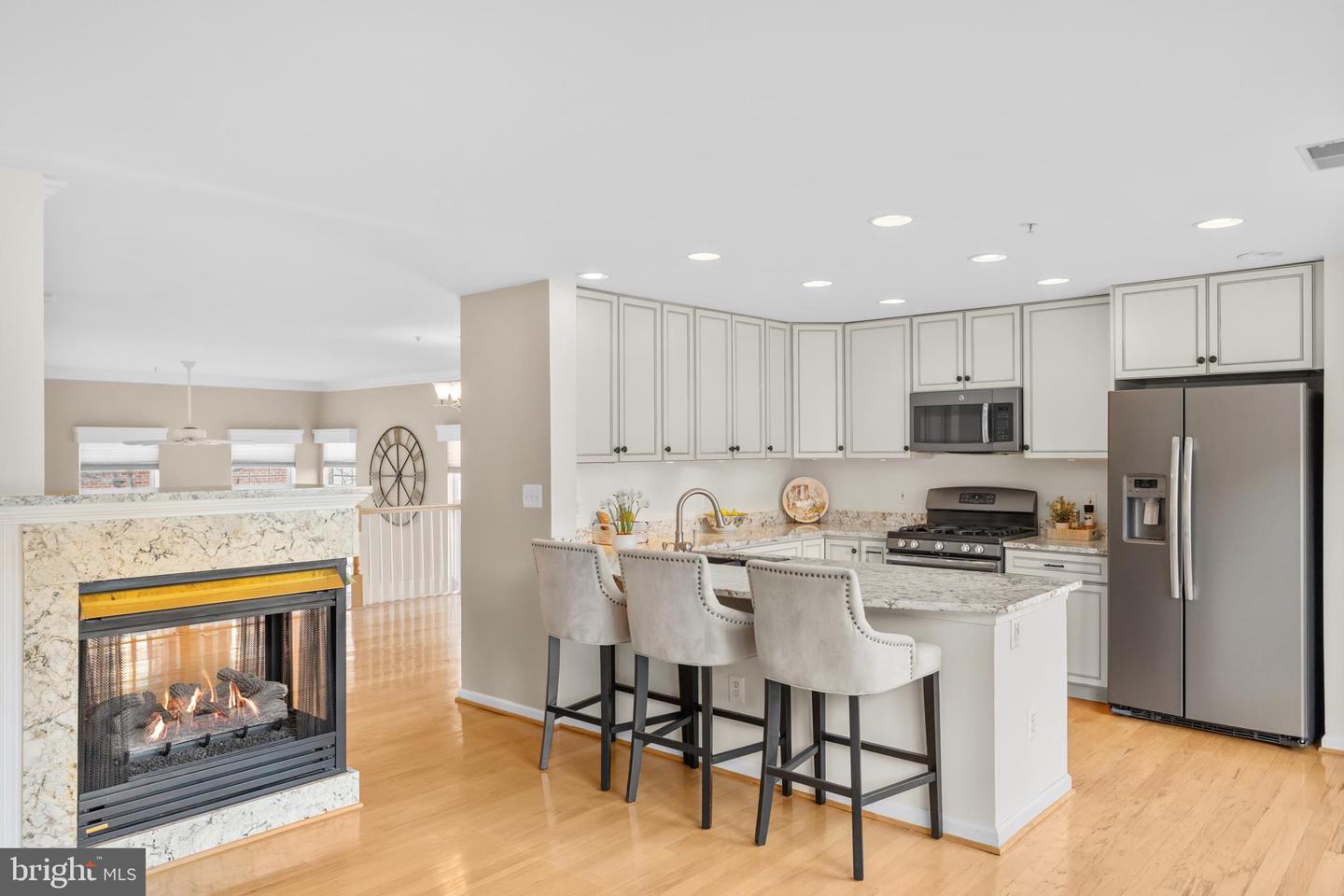 5129 DONOVAN DR, ALEXANDRIA, Virginia 22304, 3 Bedrooms Bedrooms, ,2 BathroomsBathrooms,Residential,For sale,5129 DONOVAN DR,VAAX2052392 MLS # VAAX2052392