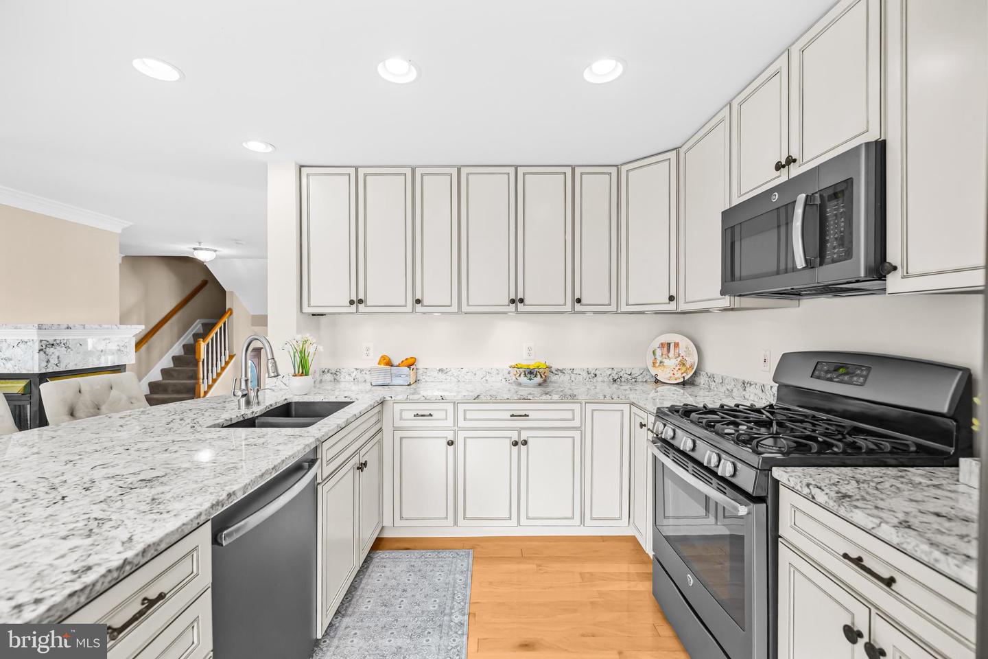 5129 DONOVAN DR, ALEXANDRIA, Virginia 22304, 3 Bedrooms Bedrooms, ,2 BathroomsBathrooms,Residential,For sale,5129 DONOVAN DR,VAAX2052392 MLS # VAAX2052392