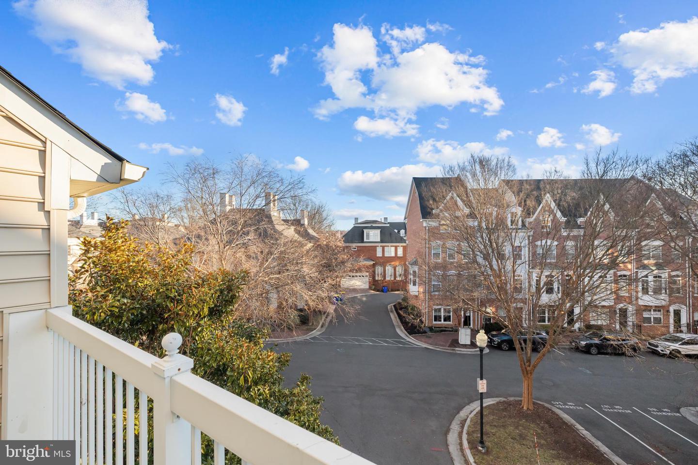 5129 DONOVAN DR, ALEXANDRIA, Virginia 22304, 3 Bedrooms Bedrooms, ,2 BathroomsBathrooms,Residential,For sale,5129 DONOVAN DR,VAAX2052392 MLS # VAAX2052392