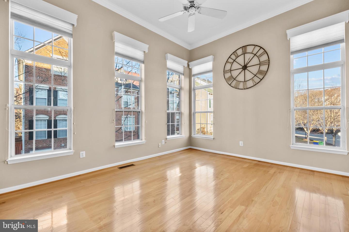 5129 DONOVAN DR, ALEXANDRIA, Virginia 22304, 3 Bedrooms Bedrooms, ,2 BathroomsBathrooms,Residential,For sale,5129 DONOVAN DR,VAAX2052392 MLS # VAAX2052392