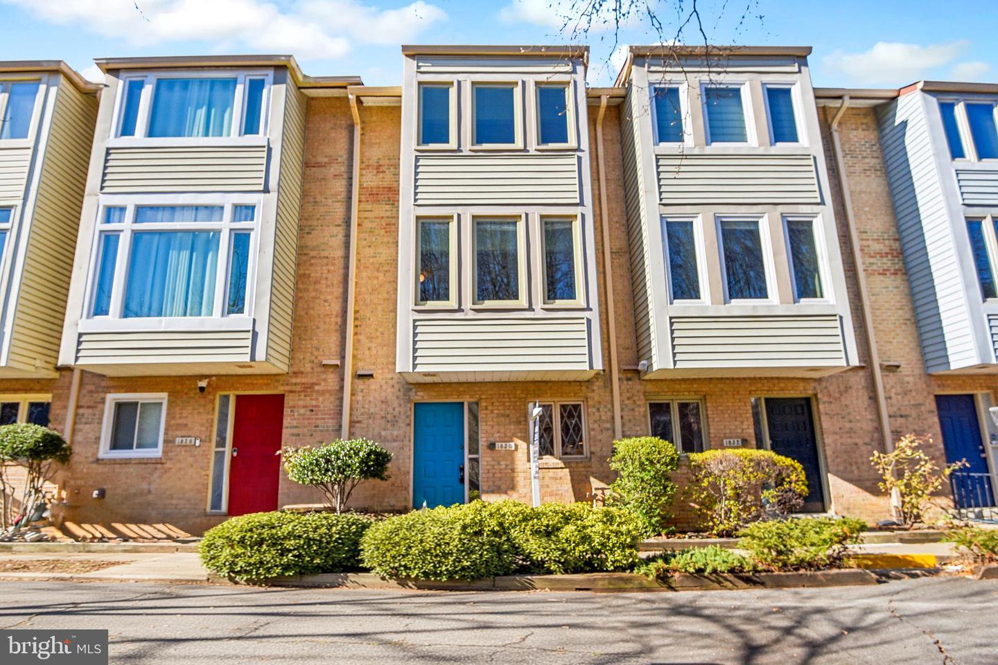 1830 N ODE ST, ARLINGTON, Virginia 22209, 2 Bedrooms Bedrooms, ,2 BathroomsBathrooms,Residential,For sale,1830 N ODE ST,VAAR2066870 MLS # VAAR2066870