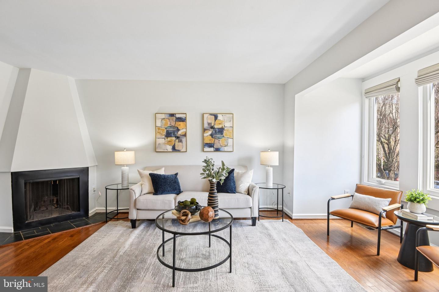 1830 N ODE ST, ARLINGTON, Virginia 22209, 2 Bedrooms Bedrooms, ,2 BathroomsBathrooms,Residential,For sale,1830 N ODE ST,VAAR2066870 MLS # VAAR2066870