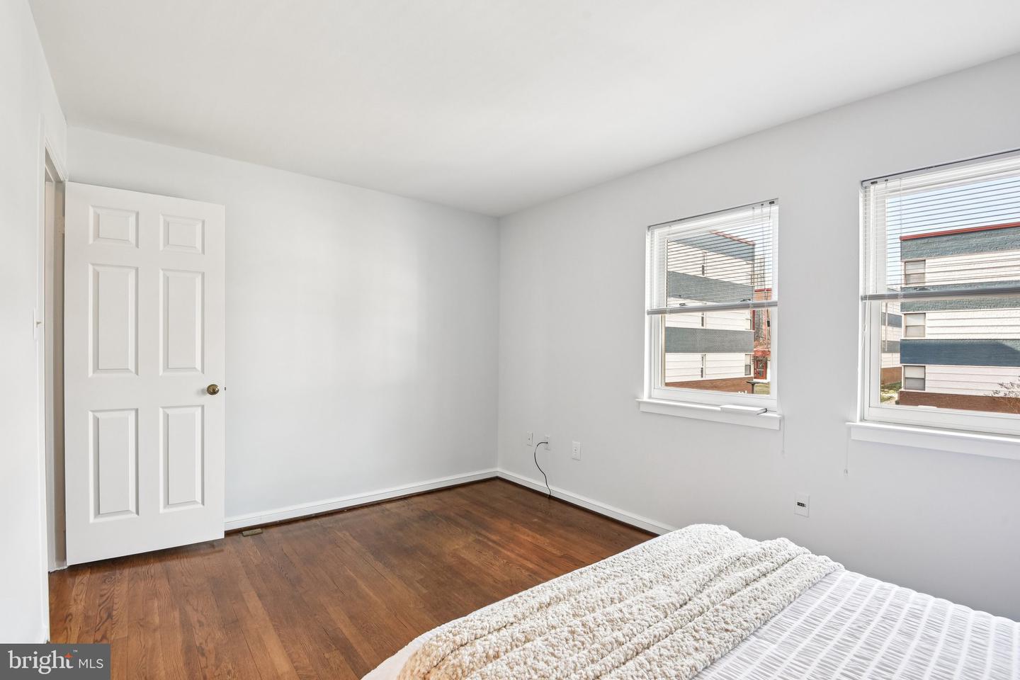 1830 N ODE ST, ARLINGTON, Virginia 22209, 2 Bedrooms Bedrooms, ,2 BathroomsBathrooms,Residential,For sale,1830 N ODE ST,VAAR2066870 MLS # VAAR2066870