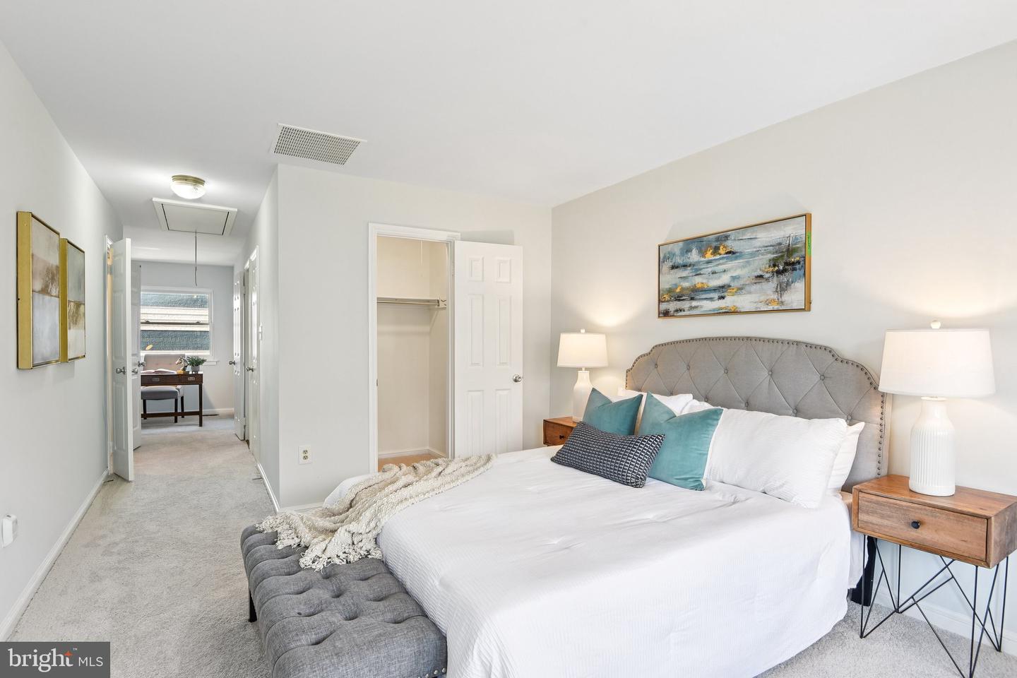 1830 N ODE ST, ARLINGTON, Virginia 22209, 2 Bedrooms Bedrooms, ,2 BathroomsBathrooms,Residential,For sale,1830 N ODE ST,VAAR2066870 MLS # VAAR2066870