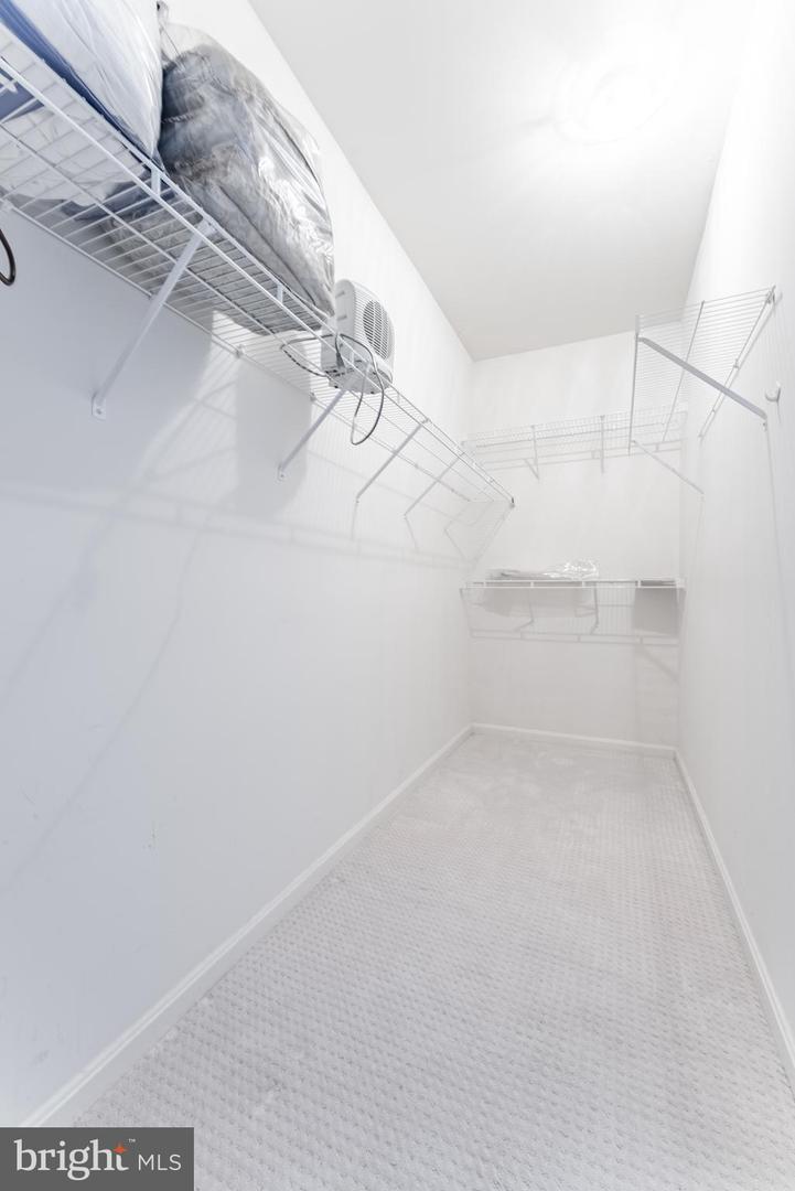 11575 CAVALIER LANDING CT #301, FAIRFAX, Virginia 22030, 2 Bedrooms Bedrooms, ,2 BathroomsBathrooms,Residential,For sale,11575 CAVALIER LANDING CT #301,VAFX2282648 MLS # VAFX2282648