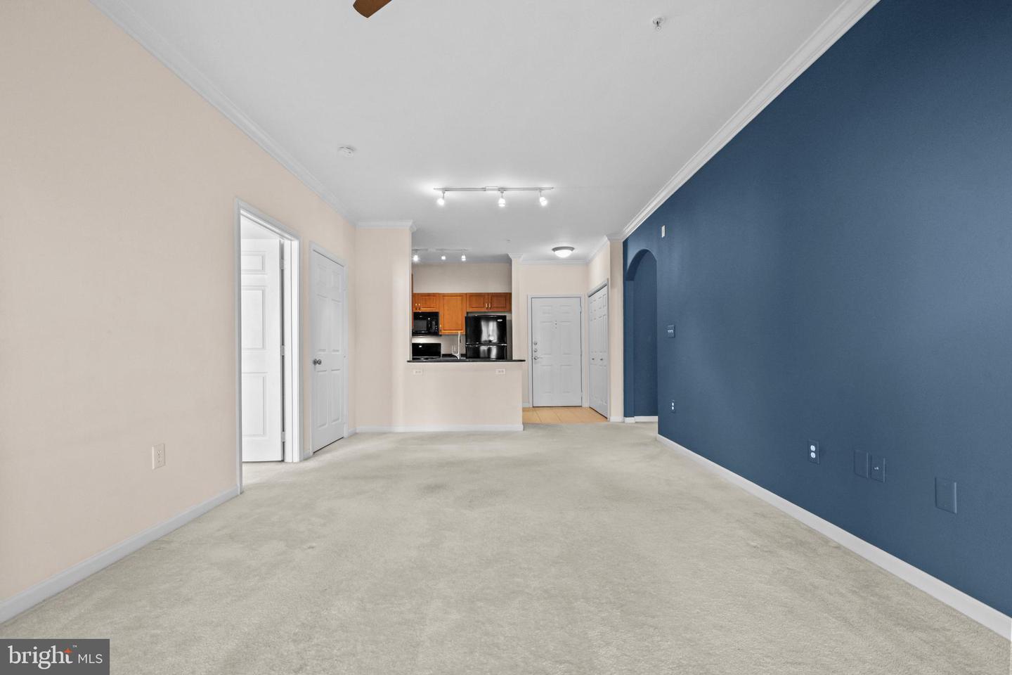 12925 CENTRE PARK CIR #304, HERNDON, Virginia 20171, 2 Bedrooms Bedrooms, 5 Rooms Rooms,2 BathroomsBathrooms,Residential,For sale,12925 CENTRE PARK CIR #304,VAFX2282746 MLS # VAFX2282746