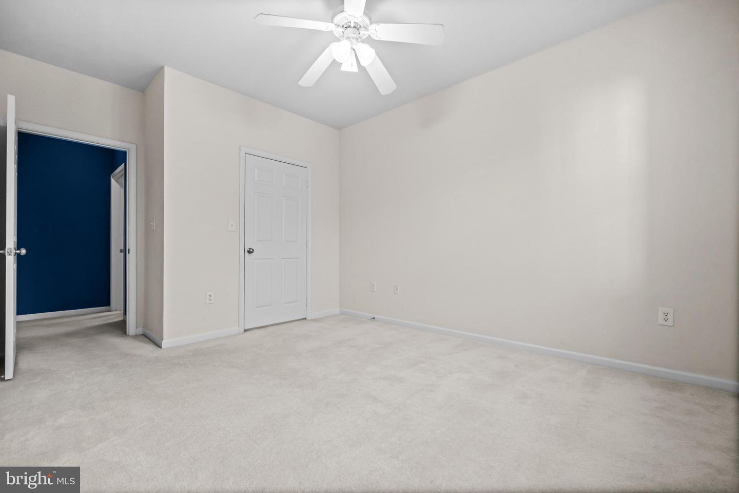 12925 CENTRE PARK CIR #304, HERNDON, Virginia 20171, 2 Bedrooms Bedrooms, 5 Rooms Rooms,2 BathroomsBathrooms,Residential,For sale,12925 CENTRE PARK CIR #304,VAFX2282746 MLS # VAFX2282746