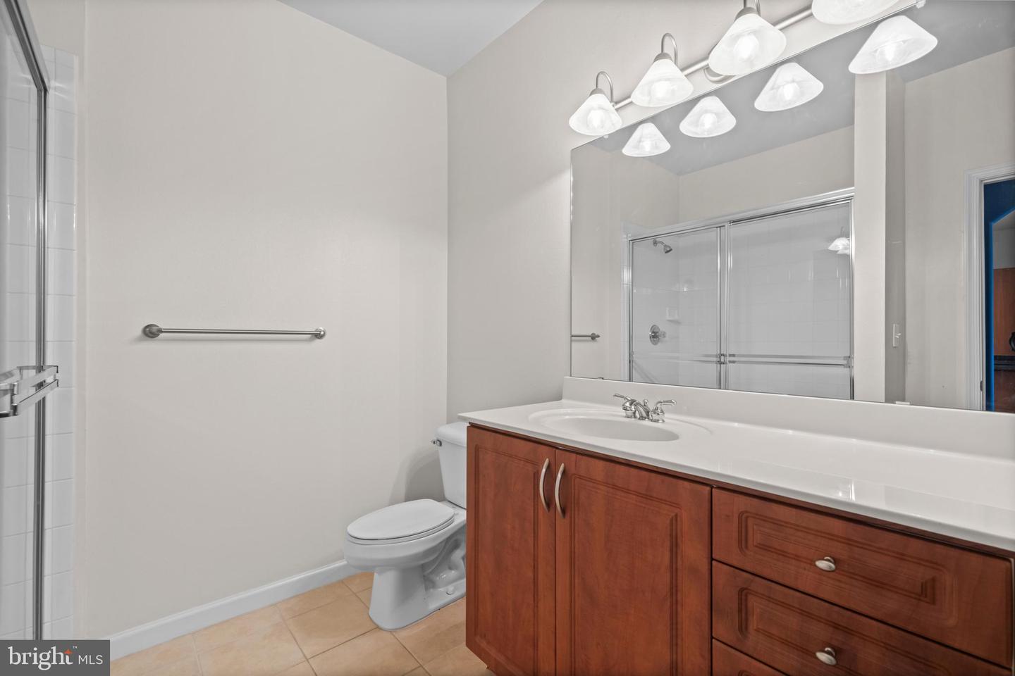 12925 CENTRE PARK CIR #304, HERNDON, Virginia 20171, 2 Bedrooms Bedrooms, 5 Rooms Rooms,2 BathroomsBathrooms,Residential,For sale,12925 CENTRE PARK CIR #304,VAFX2282746 MLS # VAFX2282746