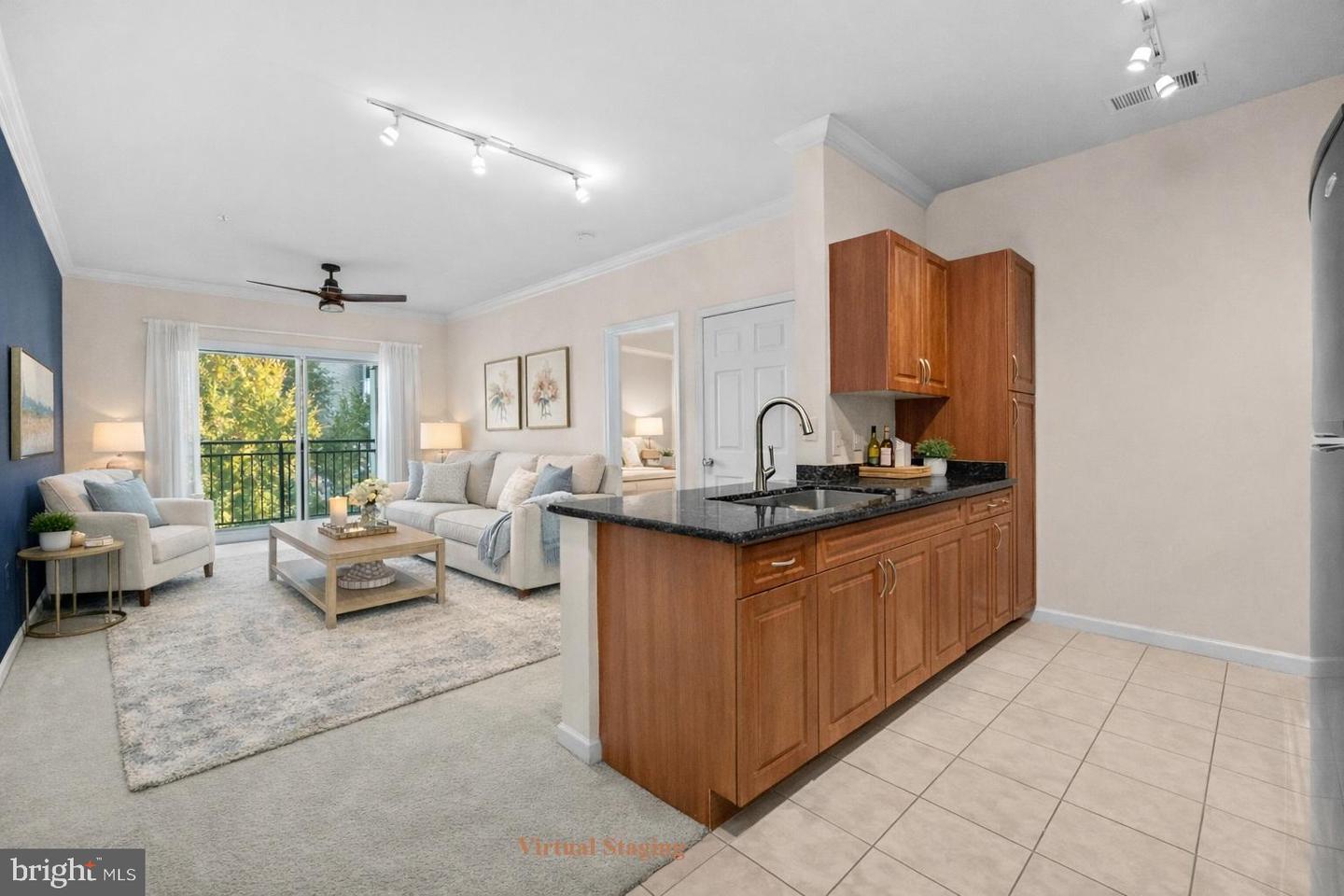 12925 CENTRE PARK CIR #304, HERNDON, Virginia 20171, 2 Bedrooms Bedrooms, 5 Rooms Rooms,2 BathroomsBathrooms,Residential,For sale,12925 CENTRE PARK CIR #304,VAFX2282746 MLS # VAFX2282746