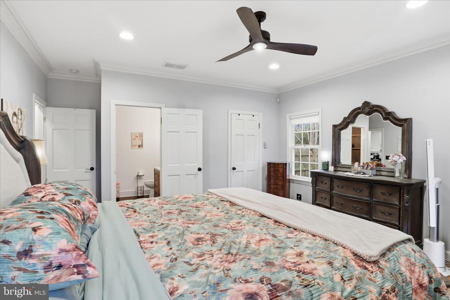 8712 LEA LN, ALEXANDRIA, Virginia 22309, 5 Bedrooms Bedrooms, ,3 BathroomsBathrooms,Residential,For sale,8712 LEA LN,VAFX2283336 MLS # VAFX2283336