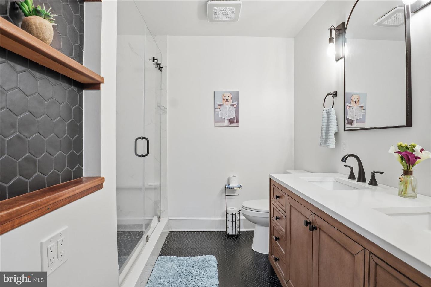 8712 LEA LN, ALEXANDRIA, Virginia 22309, 5 Bedrooms Bedrooms, ,3 BathroomsBathrooms,Residential,For sale,8712 LEA LN,VAFX2283336 MLS # VAFX2283336