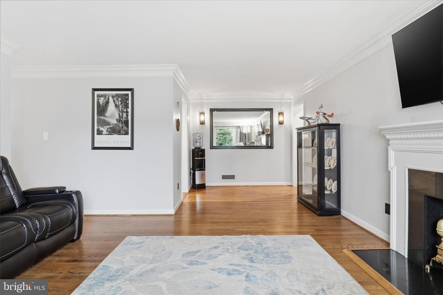 8712 LEA LN, ALEXANDRIA, Virginia 22309, 5 Bedrooms Bedrooms, ,3 BathroomsBathrooms,Residential,For sale,8712 LEA LN,VAFX2283336 MLS # VAFX2283336