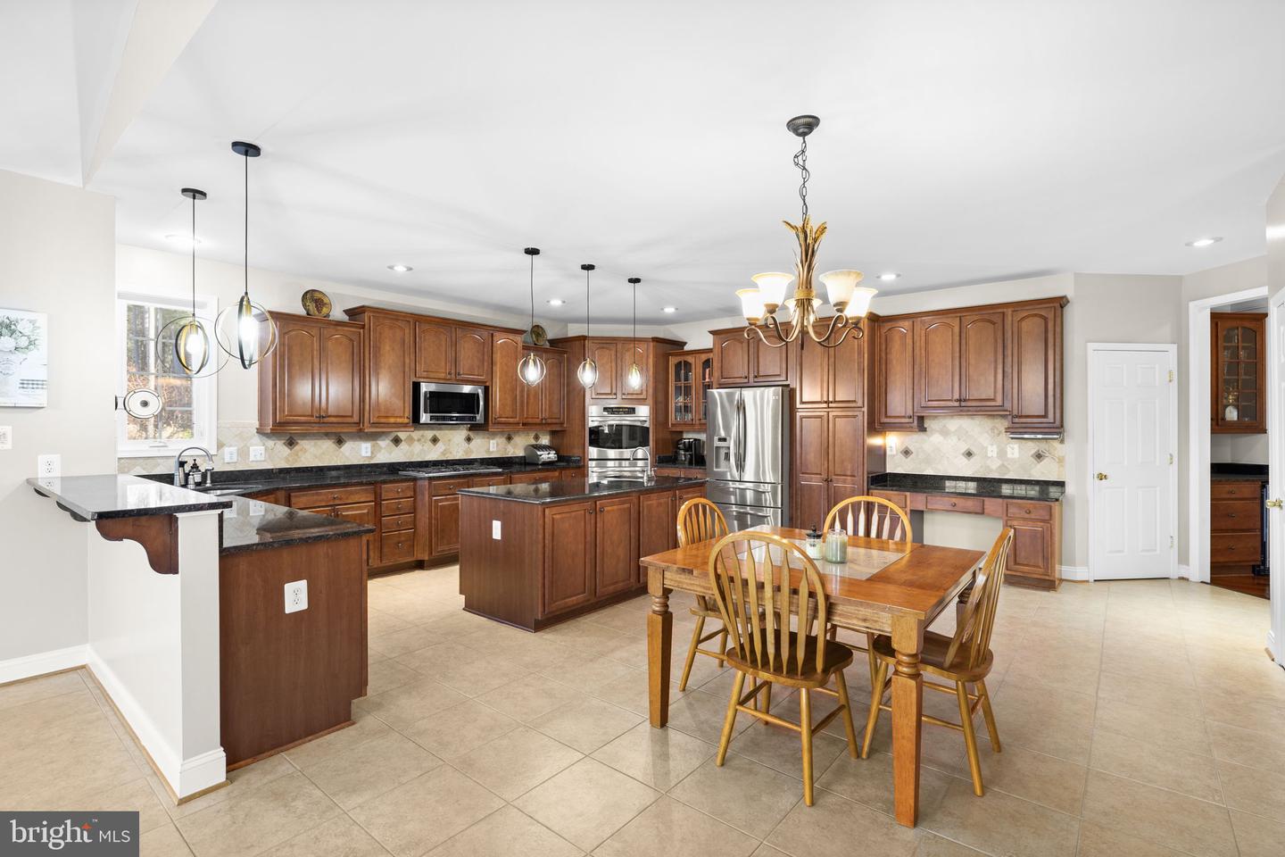 10041 TARRINGTON WAY, SPOTSYLVANIA, Virginia 22551, 5 Bedrooms Bedrooms, ,4 BathroomsBathrooms,Residential,For sale,10041 TARRINGTON WAY,VASP2038296 MLS # VASP2038296