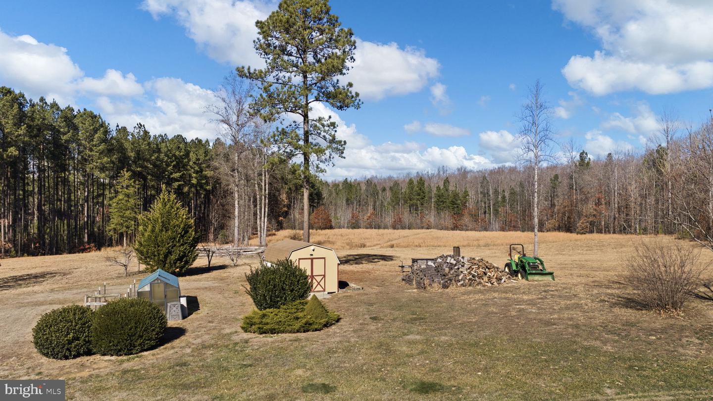 10041 TARRINGTON WAY, SPOTSYLVANIA, Virginia 22551, 5 Bedrooms Bedrooms, ,4 BathroomsBathrooms,Residential,For sale,10041 TARRINGTON WAY,VASP2038296 MLS # VASP2038296